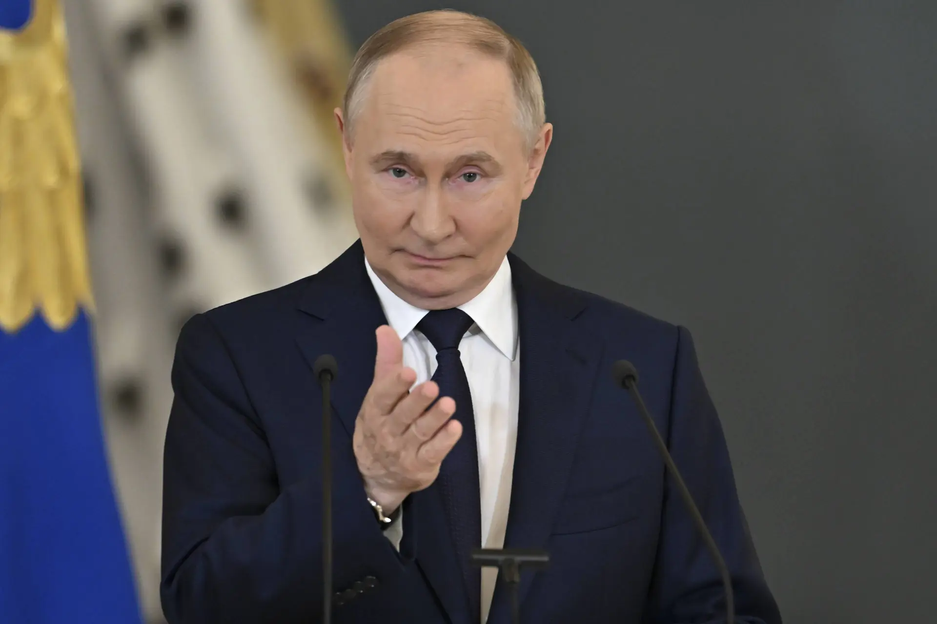 Smeren Nederlandse olieproducten de Russische oorlogsmachine? Bedrijf uit Klundert in opspraak