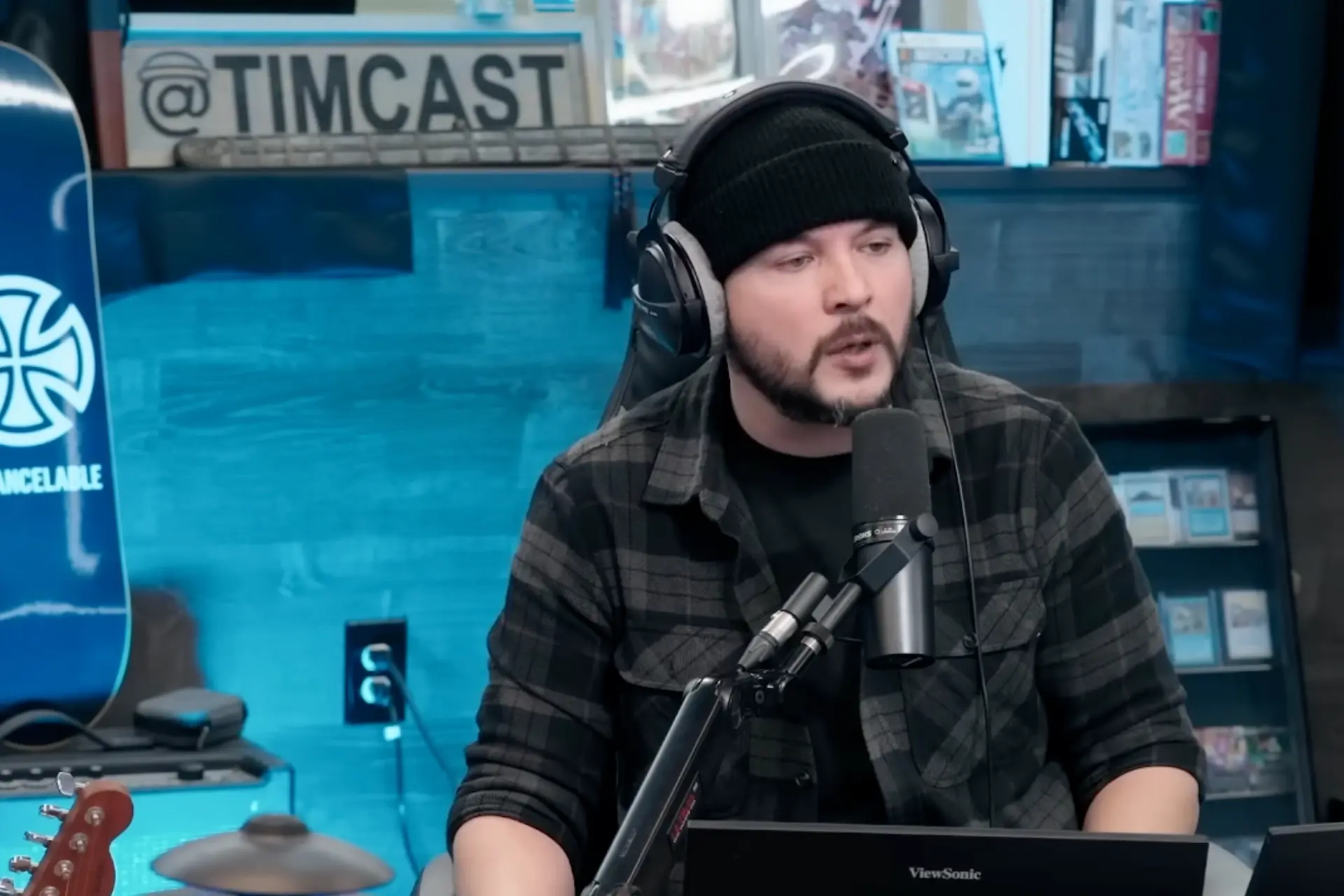 Na de moord op Charlie Kirk: Nu ook aanslag gepleegd op Tim Pool, schutter opent vuur op zijn landgoed