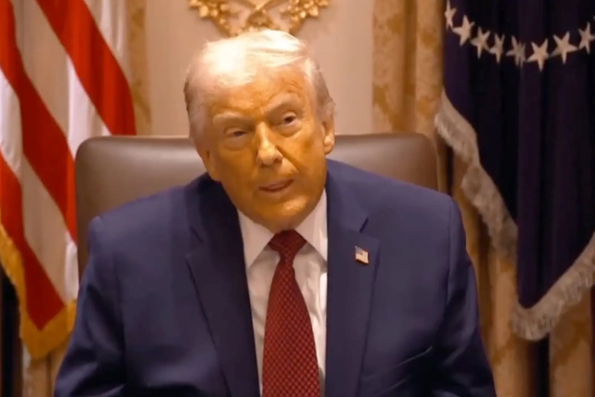 TRUMP WAARSCHUWT BRUSSEL: ‘Pas heel goed op! Jullie maken Europa kapot en vallen Musk aan’