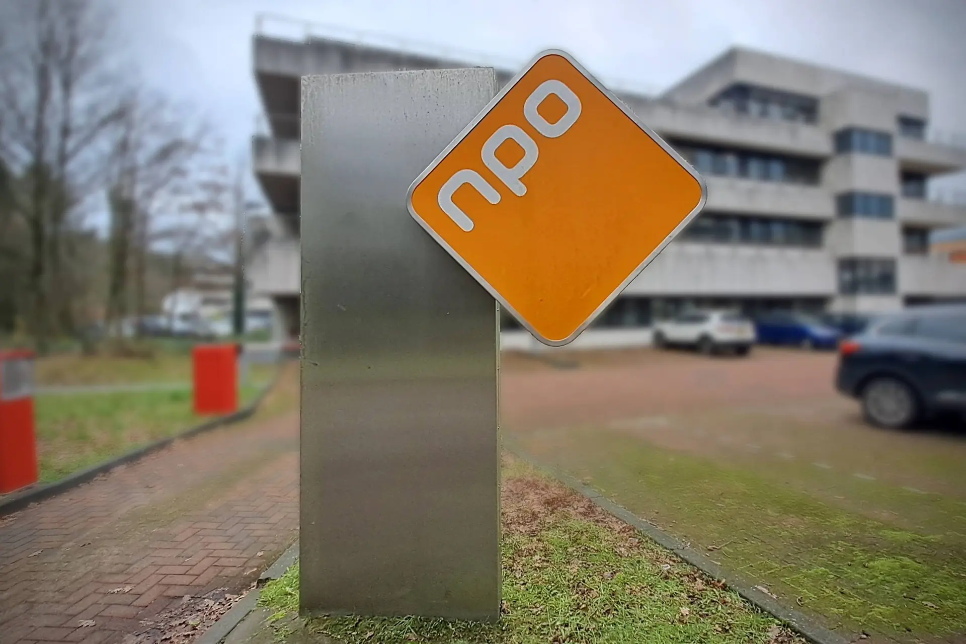 NPO-imperialisme: GroenLinks en CDA willen regionale omroepen opslokken in Hilversumse eenheidsworst!