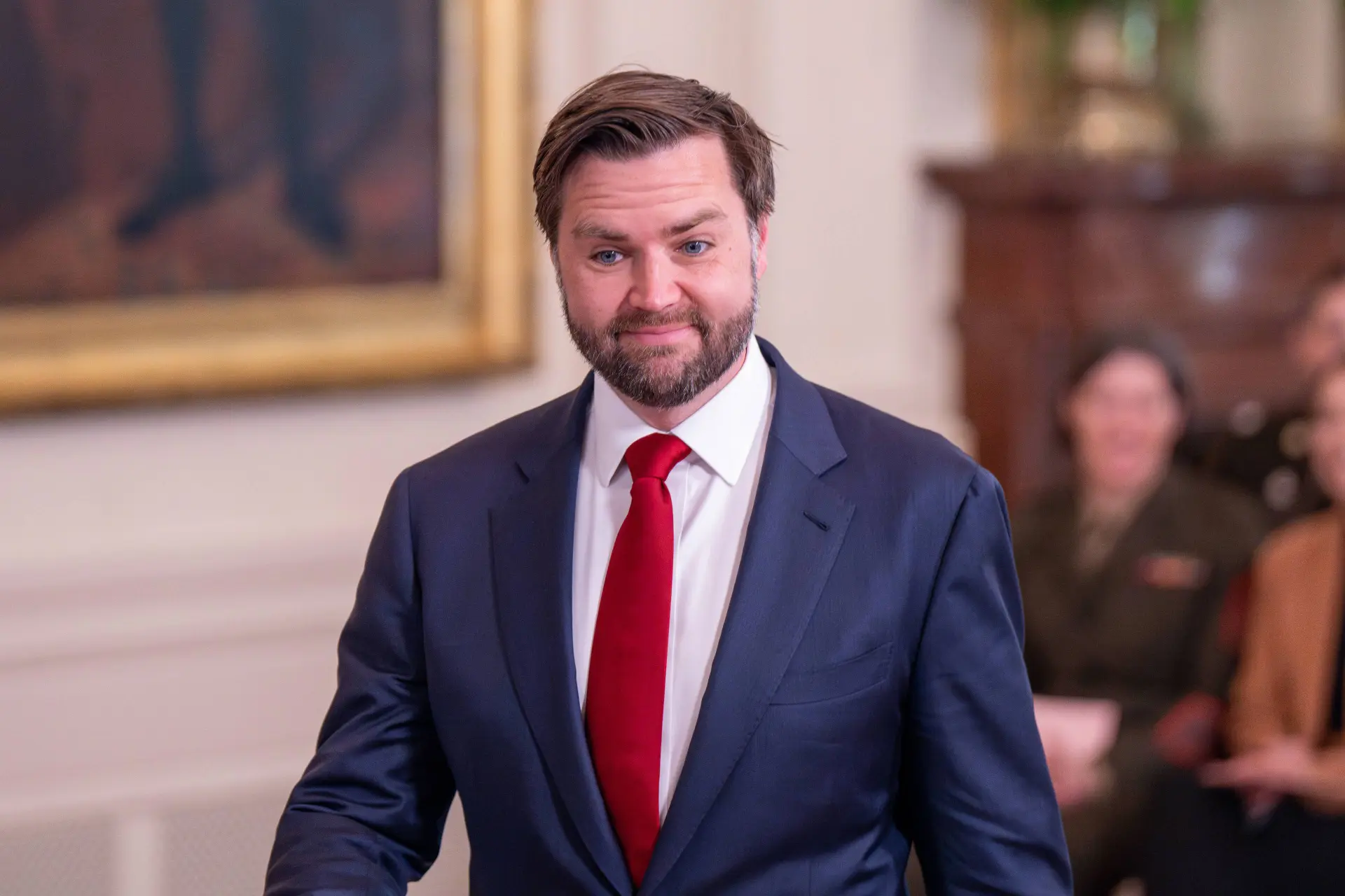 CORDON SANITAIRE AAN GORT: JD Vance dwingt globalistenclub München tot uitnodigen AfD!