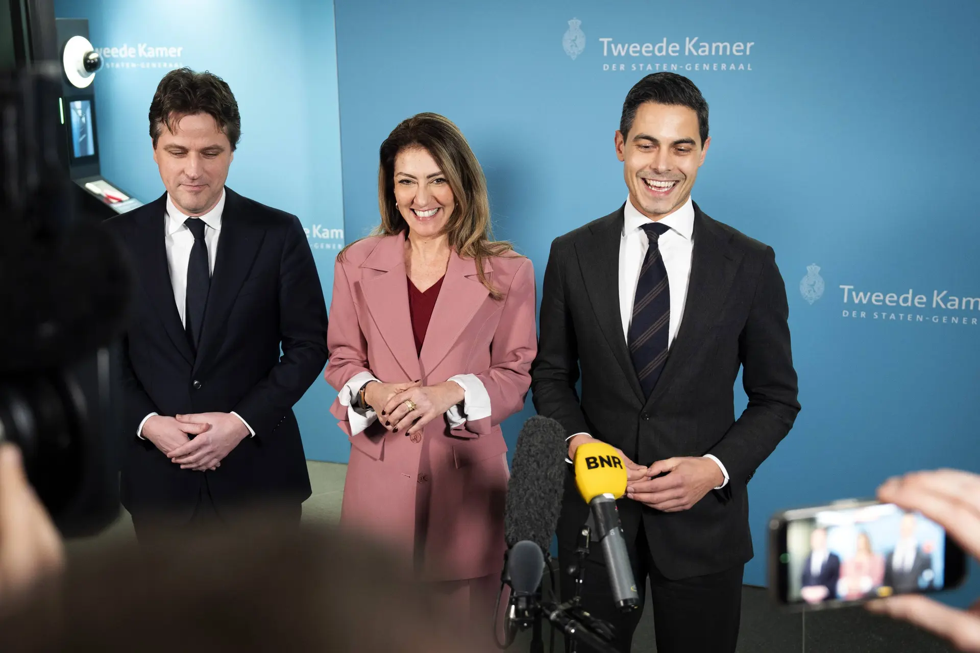 RAMPKABINET-JETTEN: VVD en CDA leveren Nederland uit aan grillen van Jesse Klaver (Bedelstaf in de Kamer!)