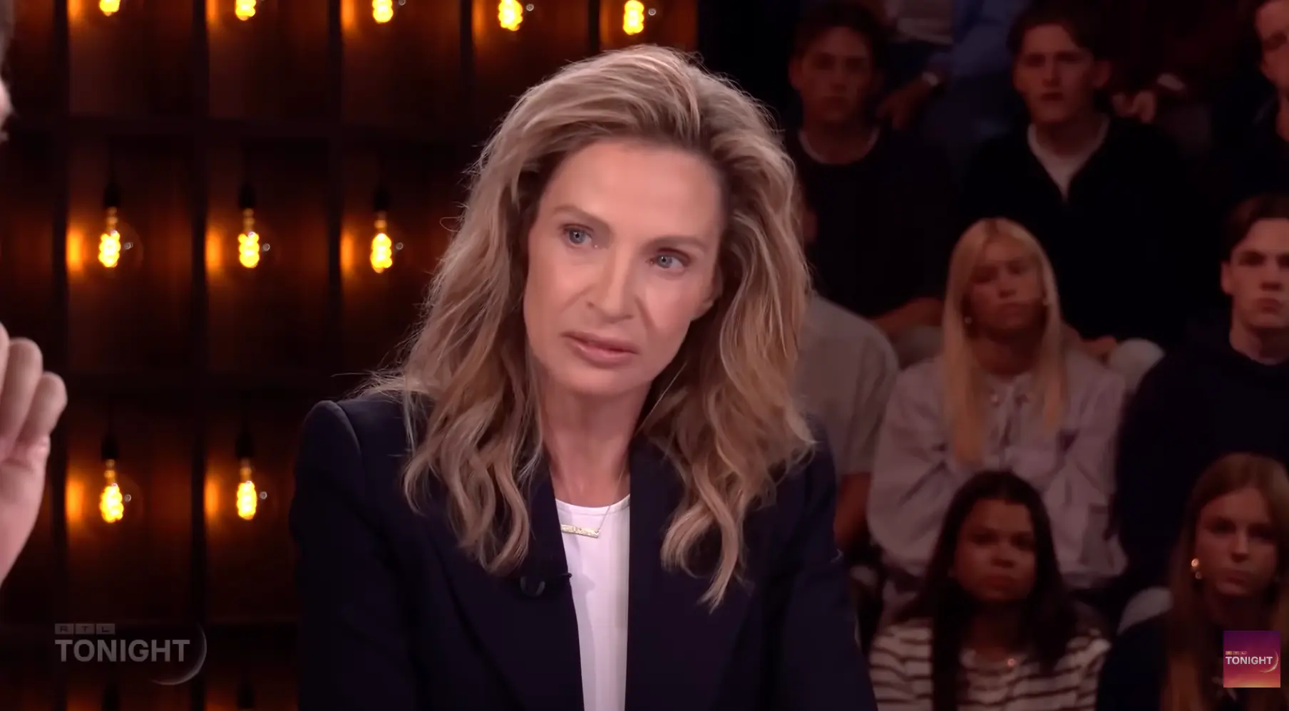 LEEGKOOP BIJ RTL: Ook Wiesje Hillen verlaat zinkend schip RTL Tonight - Kijker is de woke-bagger zat!
