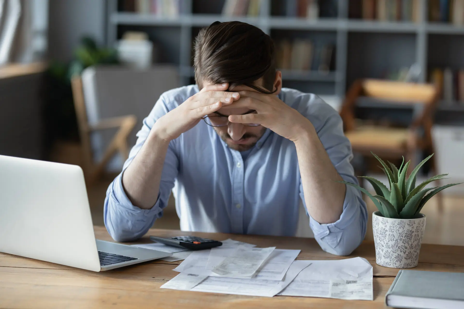 MKB-SLACHTING: Ondernemers zien buffers verdampen en lenen puur om te overleven door kartelbeleid