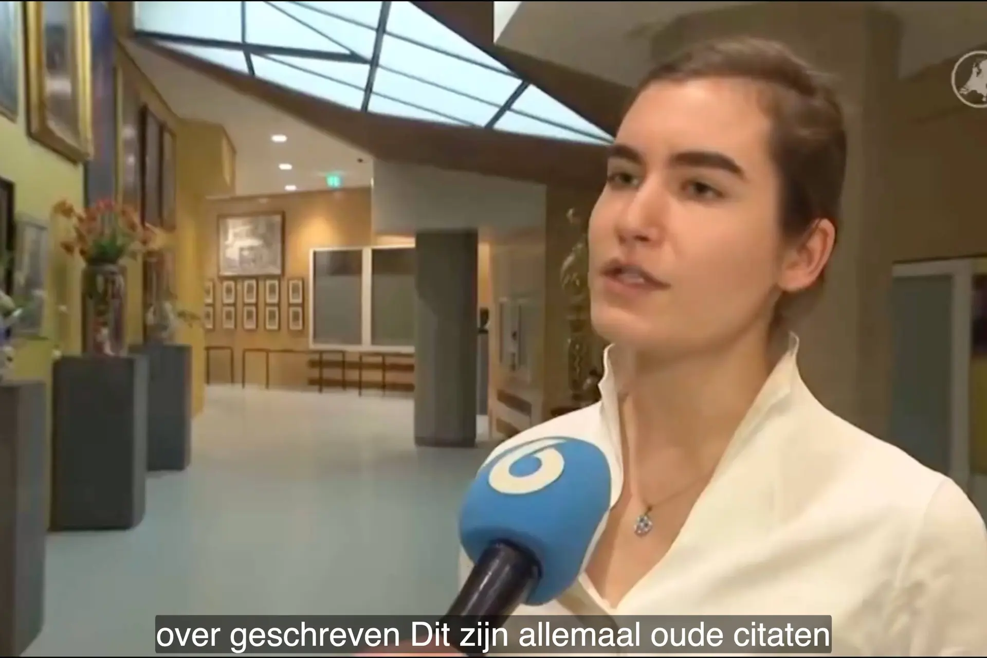 VIDEO: Lidewij de Vos is klaar met media-heksenjacht en zet journalist op zijn plek