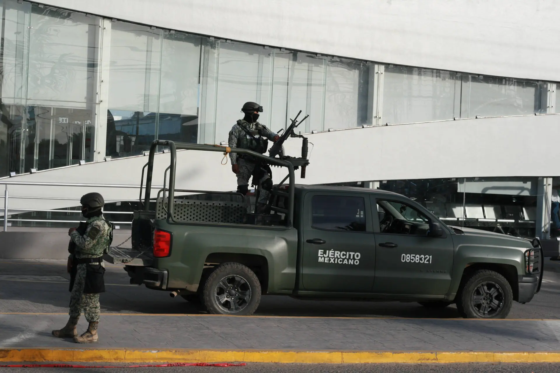 Mexico in brand: Kartelbende ontketent bloedige burgeroorlog na uitschakeling drugsbaron 'El Mencho'