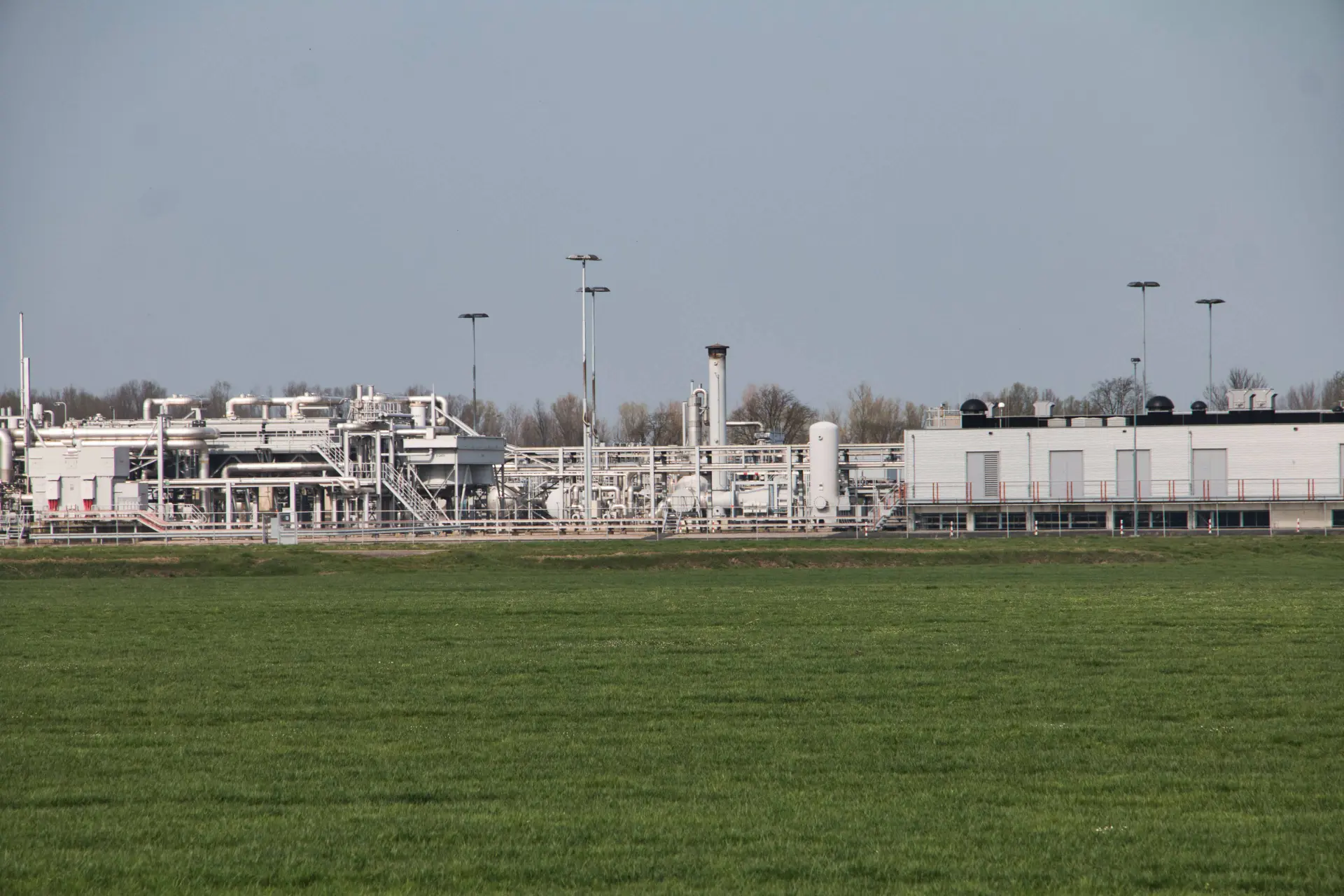 Linkse gekte genegeerd: NAM mag eindelijk weer soeverein gas winnen in Warffum