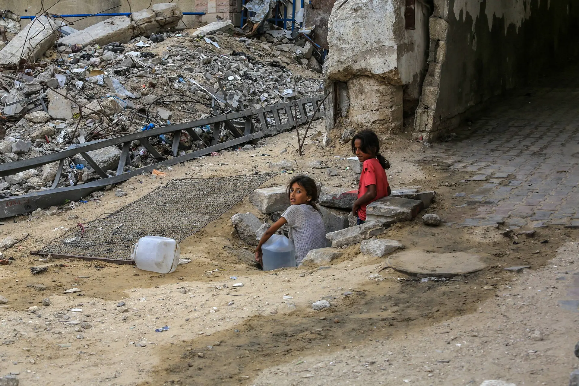 Schokkende UNICEF-cijfers: Israëlische invasie in Libanon doodt talloze kinderen en jaagt er 370.000 op de vlucht