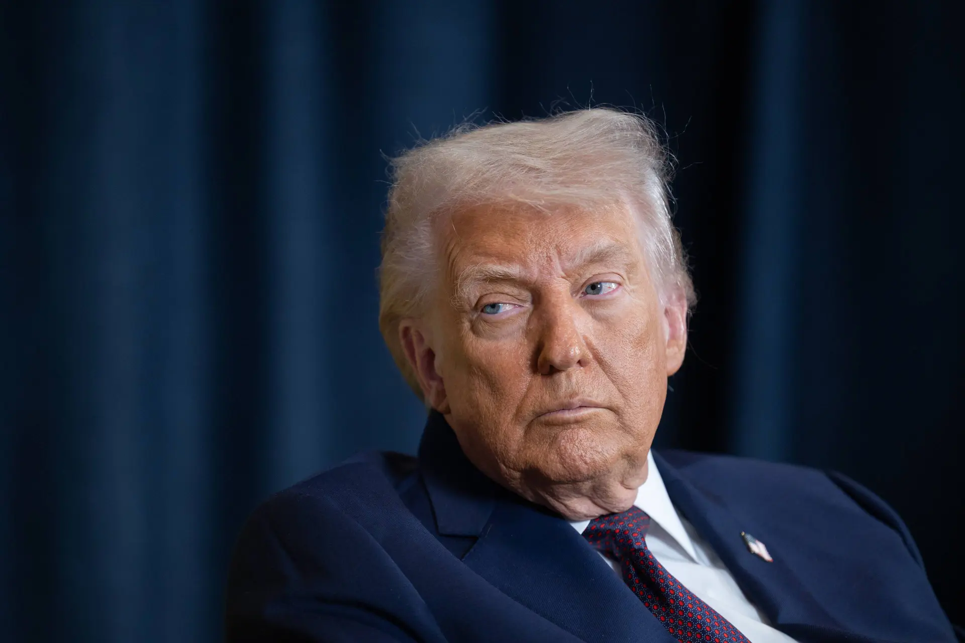 Zwalkende Trump compleet de weg kwijt: wil oorlog met Iran plotseling staken