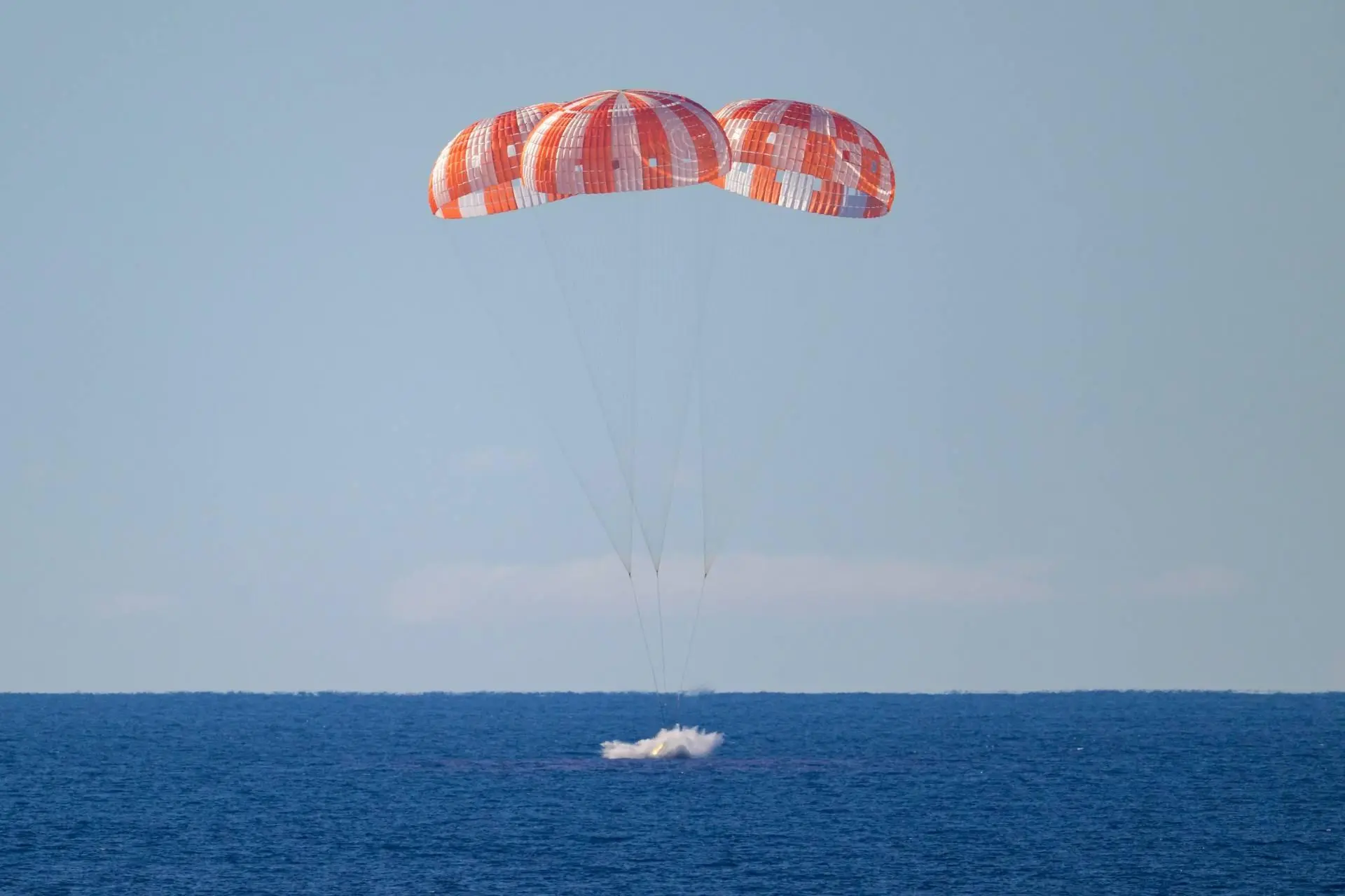 Astronauten maanmissie Artemis II terug op aarde