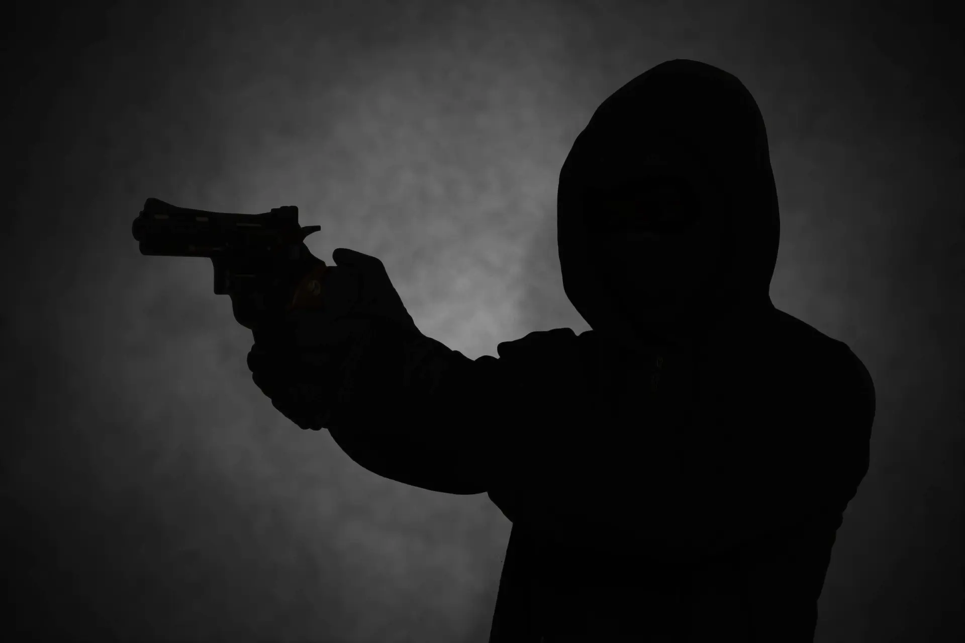 Ziek manifest Turkse schutter (14) uitgelekt: identiteitscrisis, genderdysforie en een falend systeem