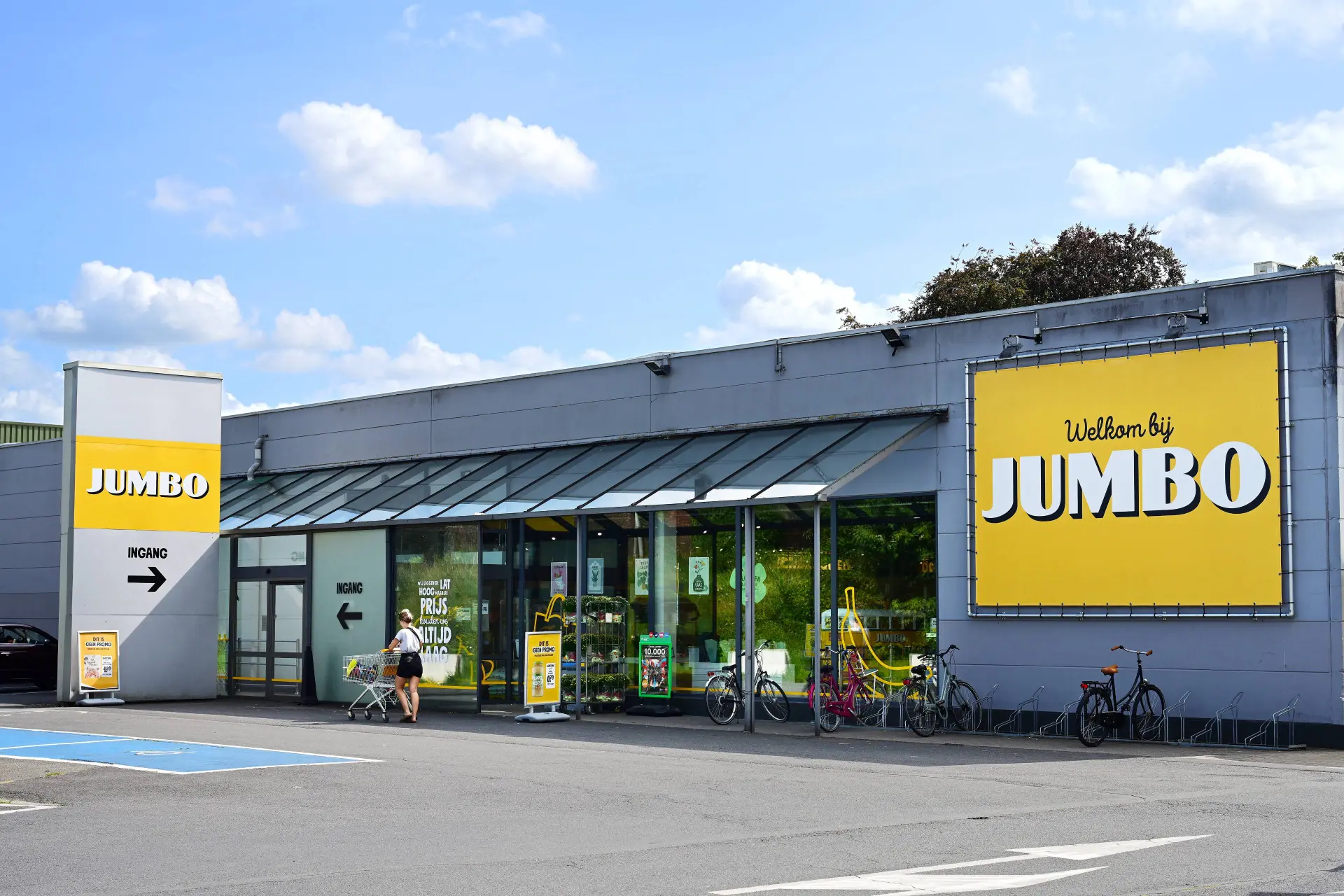 Toeval bestaat niet: Supermarkten plegen collectieve muiterij tegen peperdure VNO-NCW-maffia