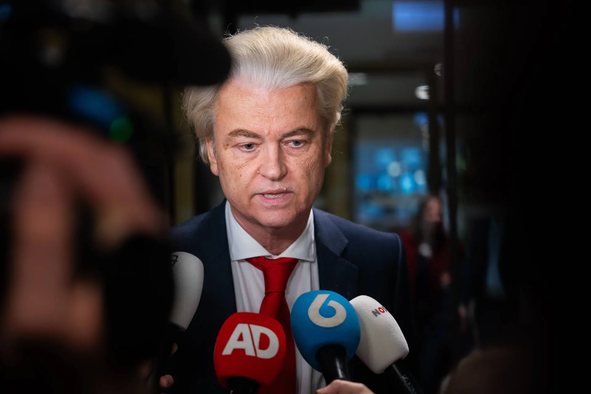 Wilders rouwt om verlies 'leider met ballen' Orbán, maar linkse paniek in Hongarije is onnodig