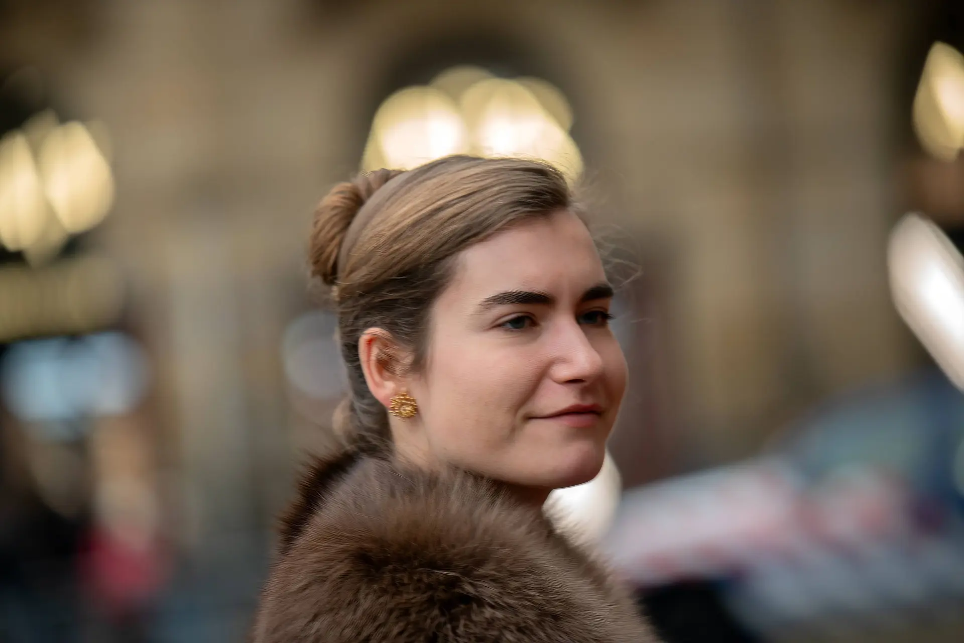 Lidewij de Vos sluit internationale allianties op Remigration Summit in Porto