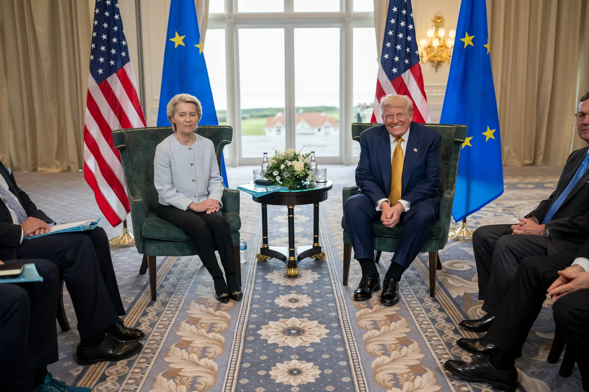 Geestelijke luiheid in Brussel: Von der Leyen plakt gewoon Merz’ statement over Iran over