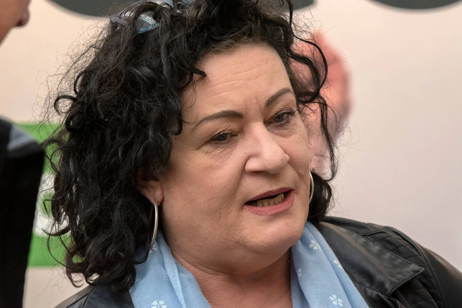Staatspropaganda in de klas: Caroline van der Plas ontmaskert eindexamen vol linkse woke-waanzin!