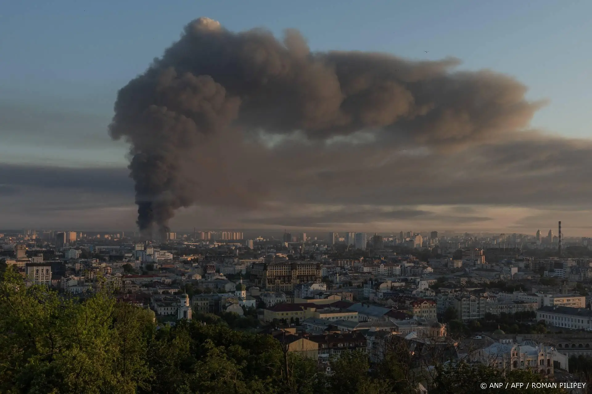 Doden en gewonden bij grote Russische aanval op Oekraïne