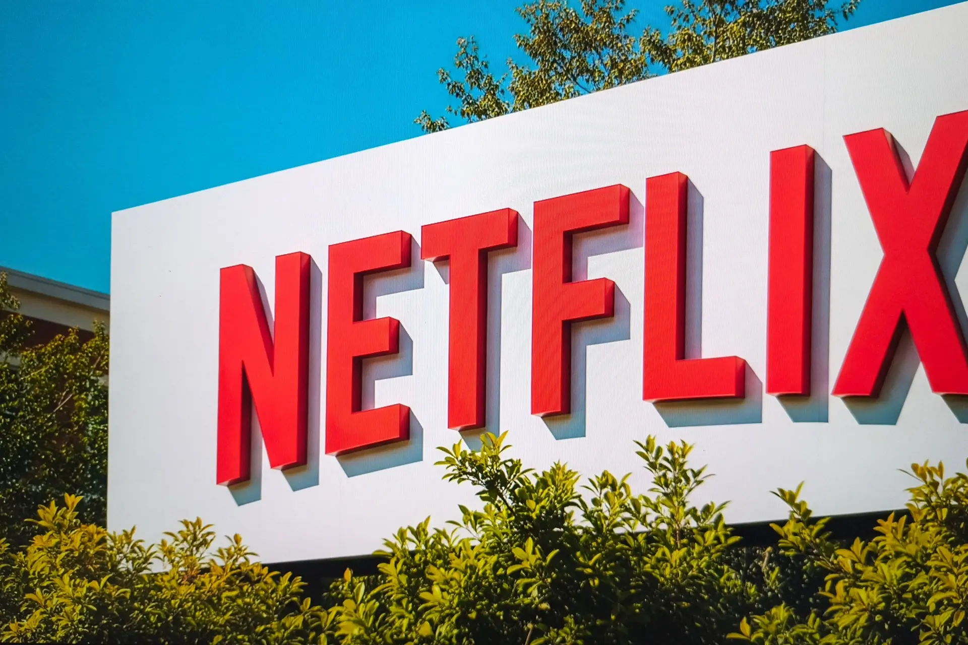 Netflix volledig afgebrand om nieuwe dramafilm over vluchtelingencrisis: "Walgelijk!"