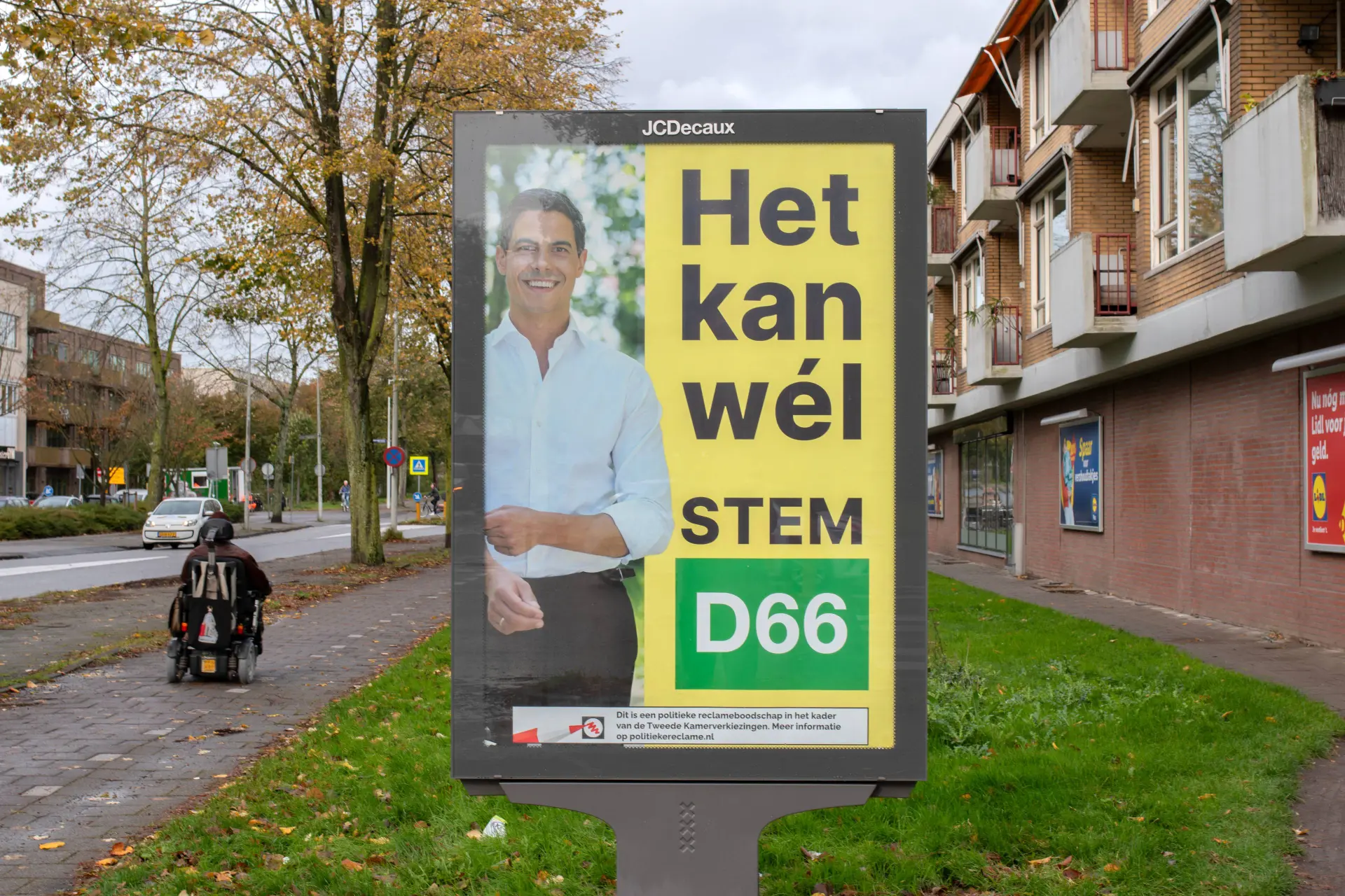 Ongelooflijke D66-arrogantie: Nieuwe wethouder weigert in Zaandam te wonen omdat ze er al "met haar sloep" vaart