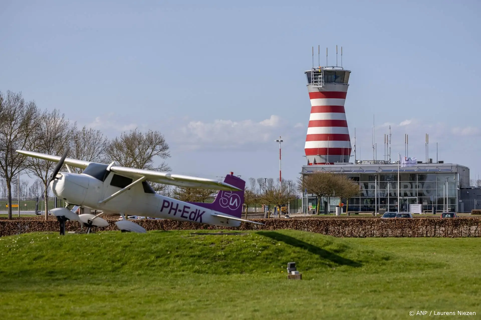 anp161026131 1