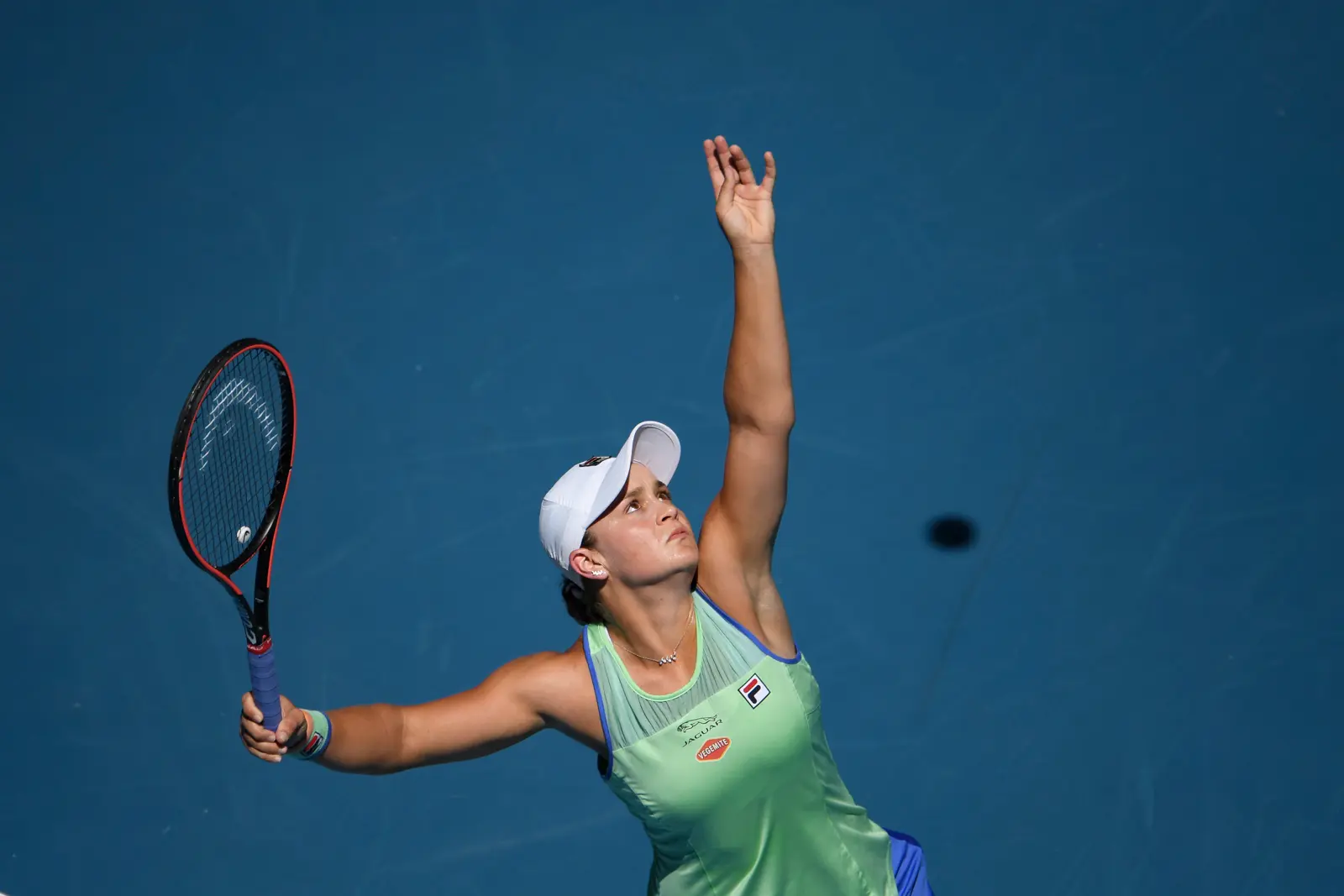 Barty donates her racket from 2022 Australian Open final to charity auction