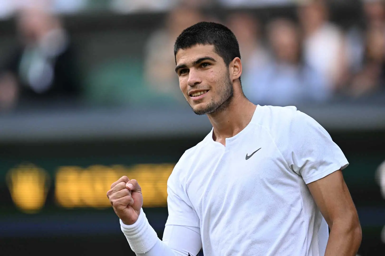 Despite early exit Carlos Alcaraz wins 2022 Wimbledon Breakthrough Inspiration Award
