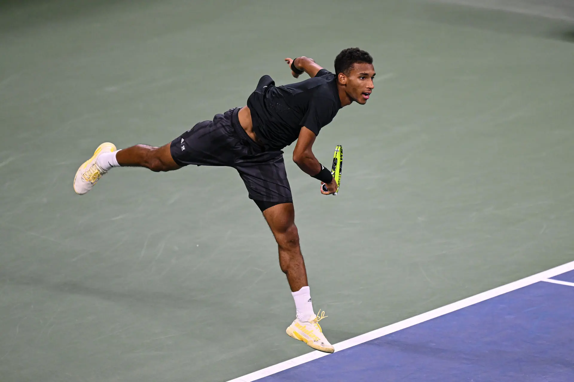 After singles disappointment, Auger-Aliassime comes back in doubles to get first point for Canada in Davis Cup