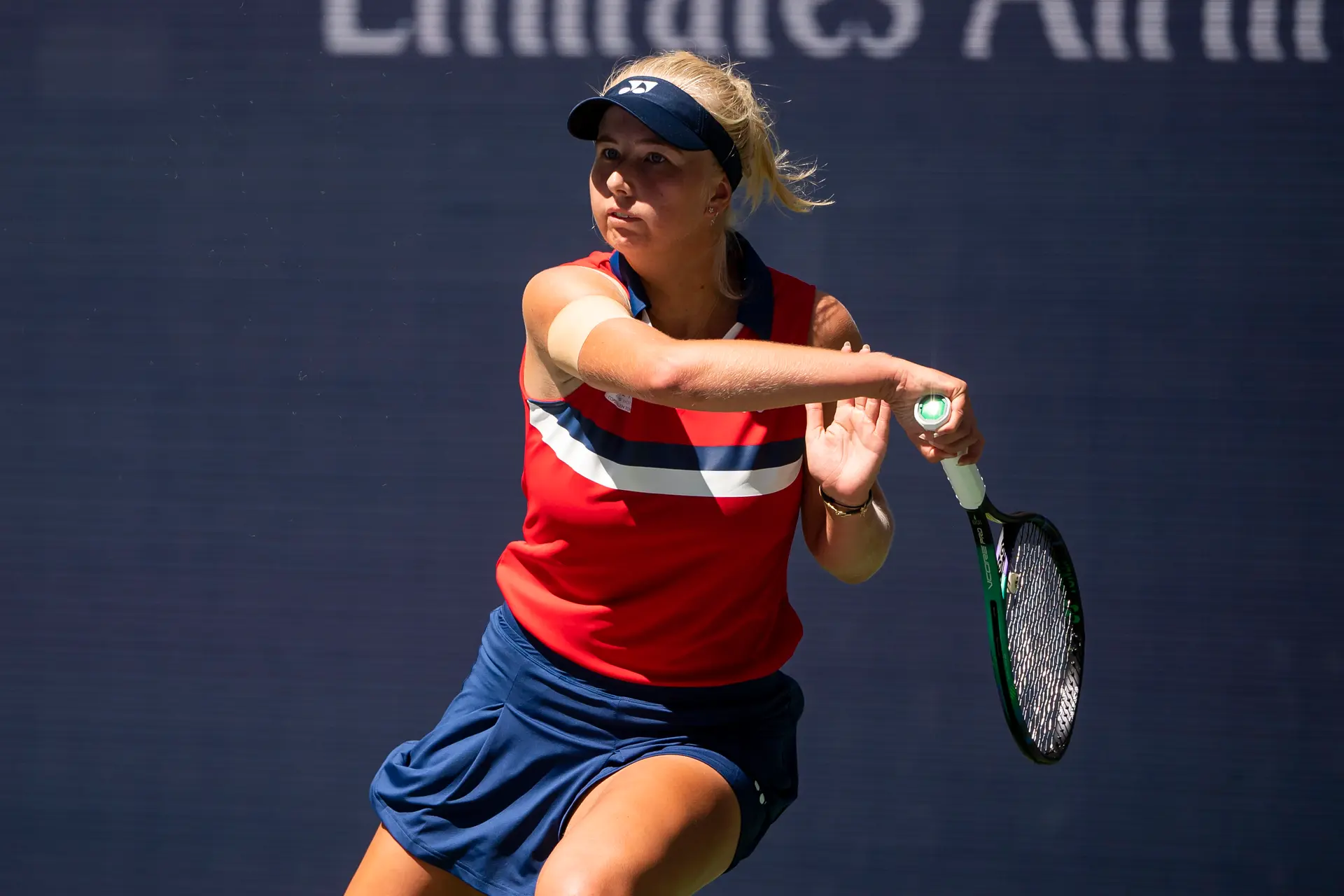 Teenage prodigy Tauson retires in a match after series of bad calls by umpire