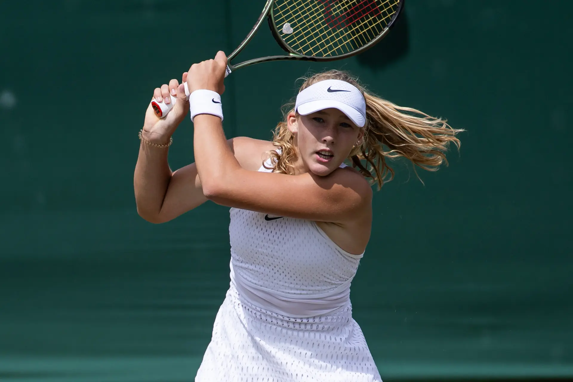 Women's World No. 57 Andreeva Loses To Men's World No. 1145 At Exhibition In France