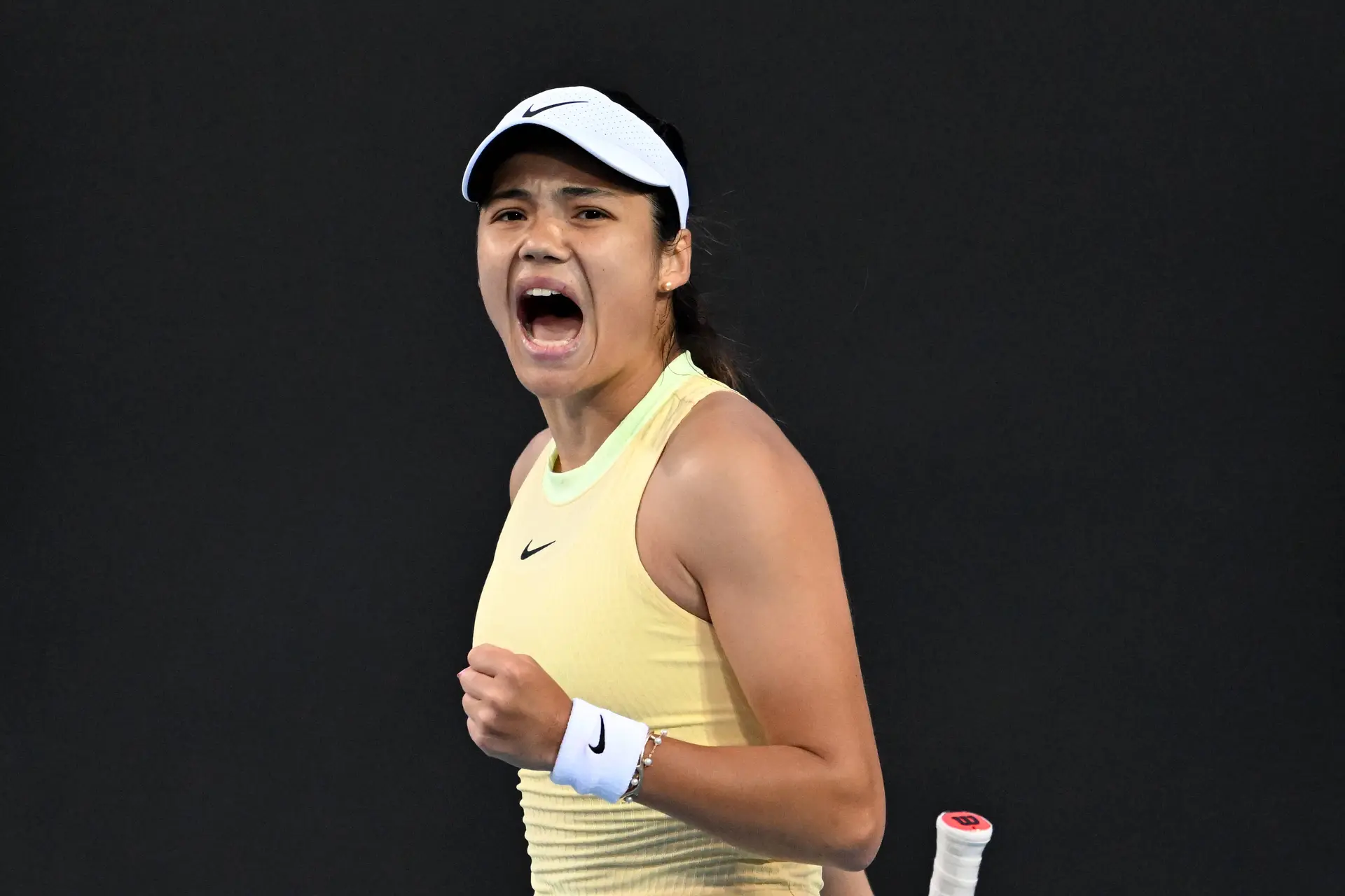 Raducanu Reaches Her First Tour-Level Grass Quarter-Final At Nottingham Open