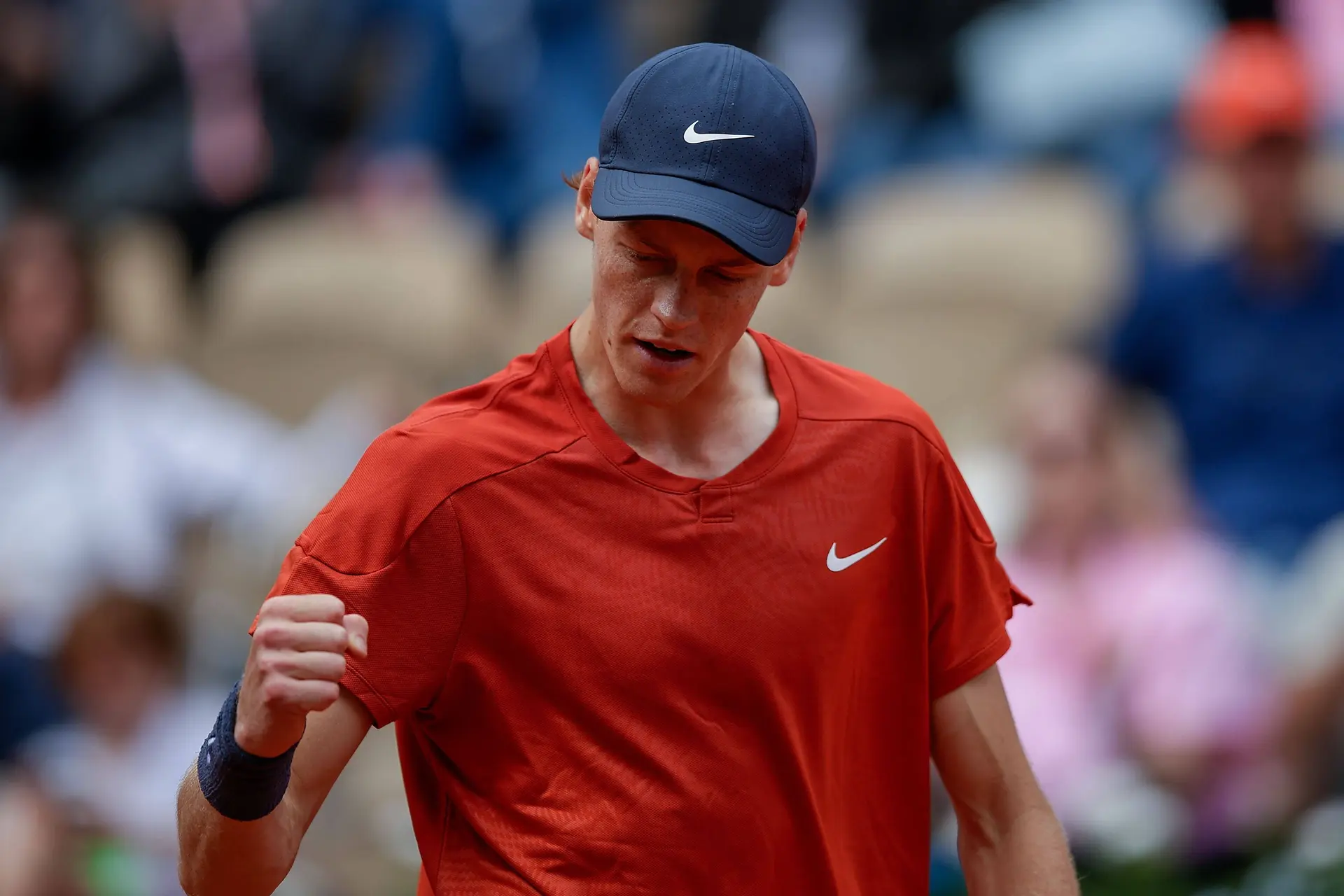 'Good-Looking No. 1' Sinner Deserves Media Attention Says Rival Medvedev