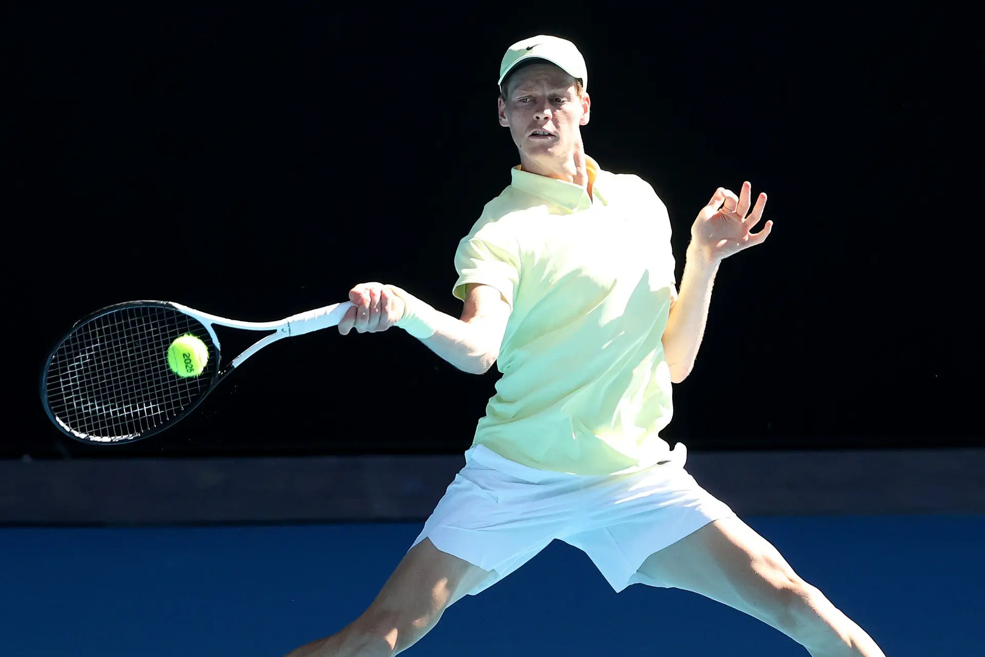 Jannik Sinner Concludes Australian Open Preparation With Win Over Stefanos Tsitsipas