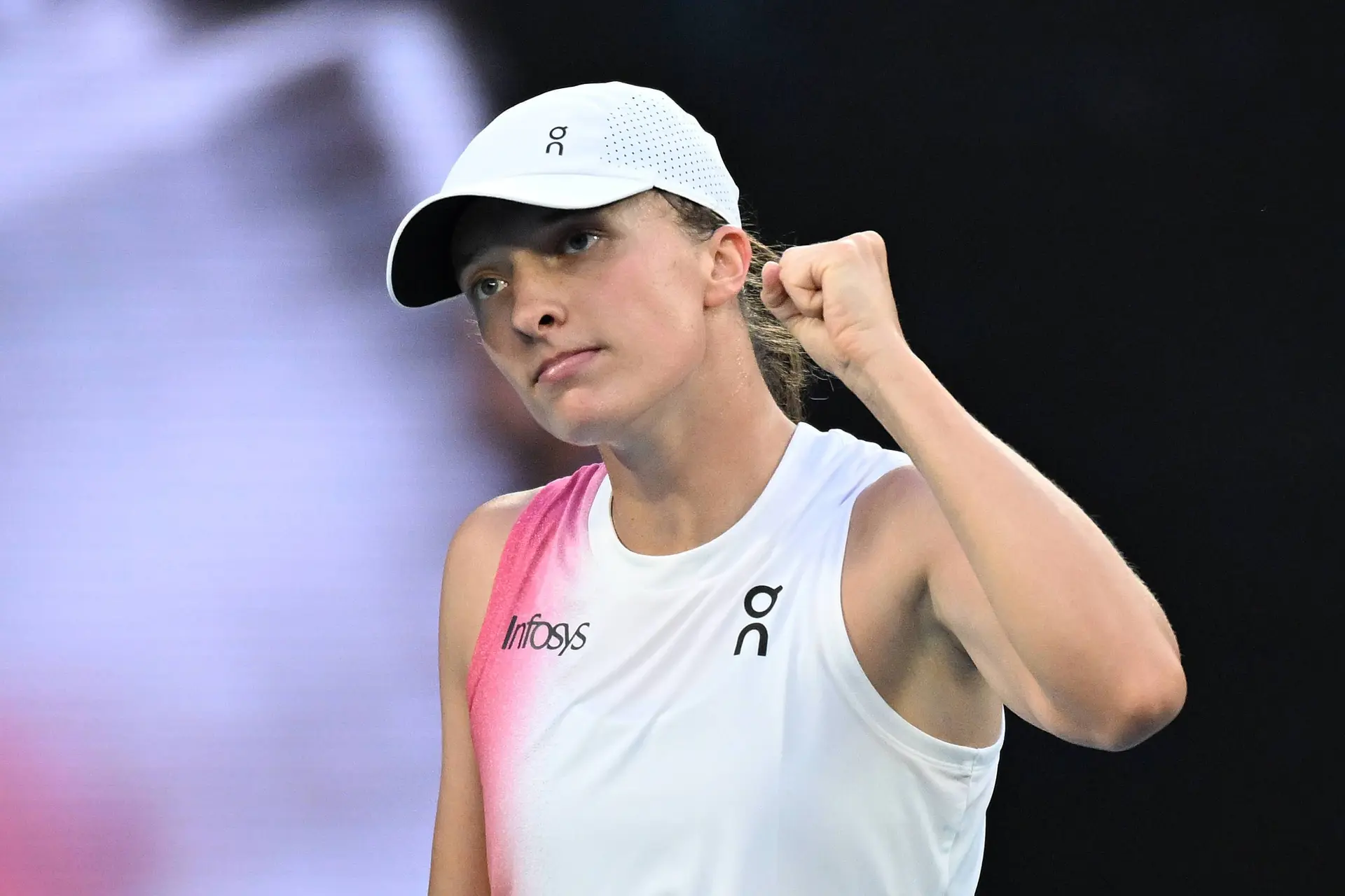 Iga Swiatek Strongly Defended From Critics After Australian Open By Former World No. 1