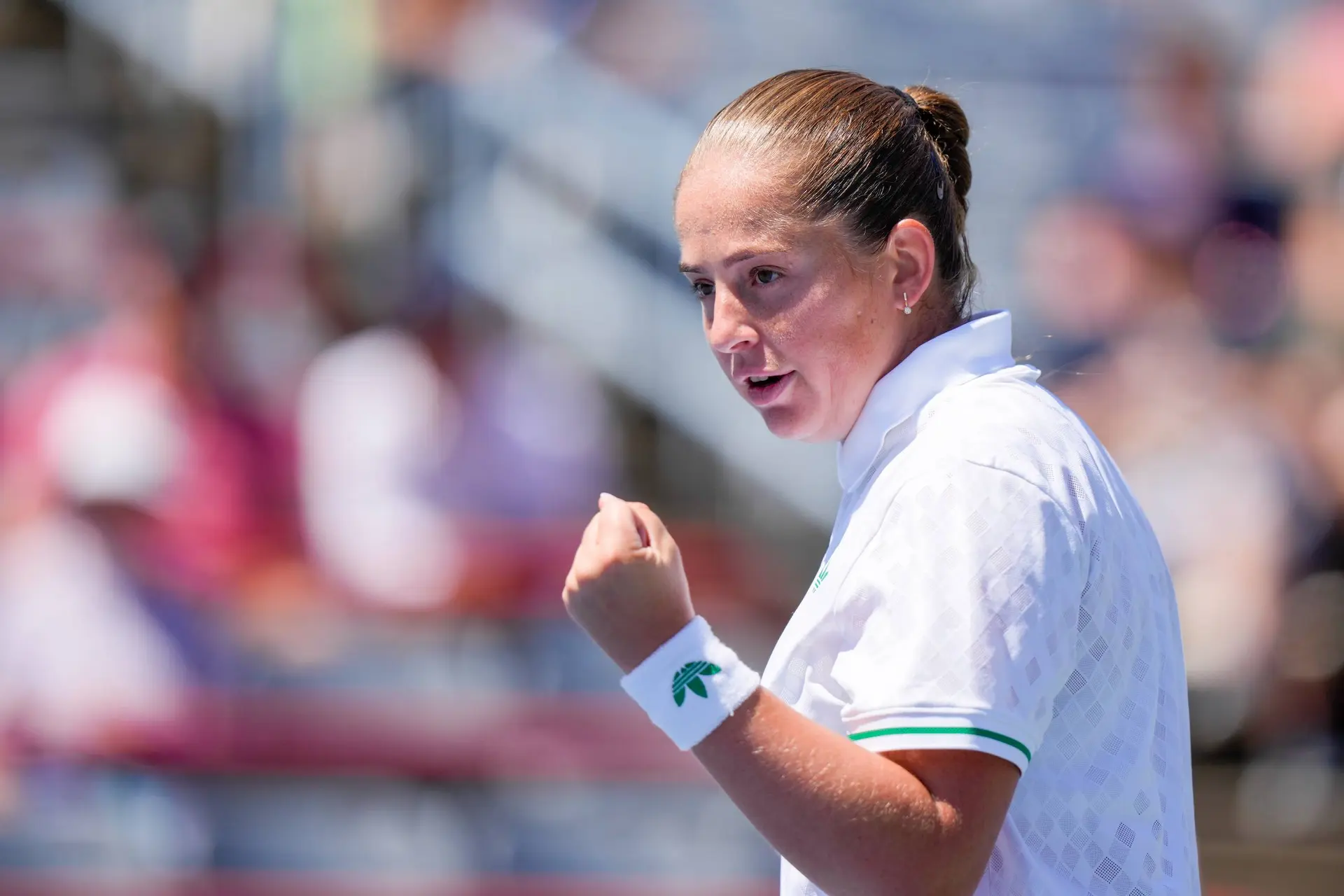 Jelena Ostapenko leaves fans startled with unusual attempt to make money