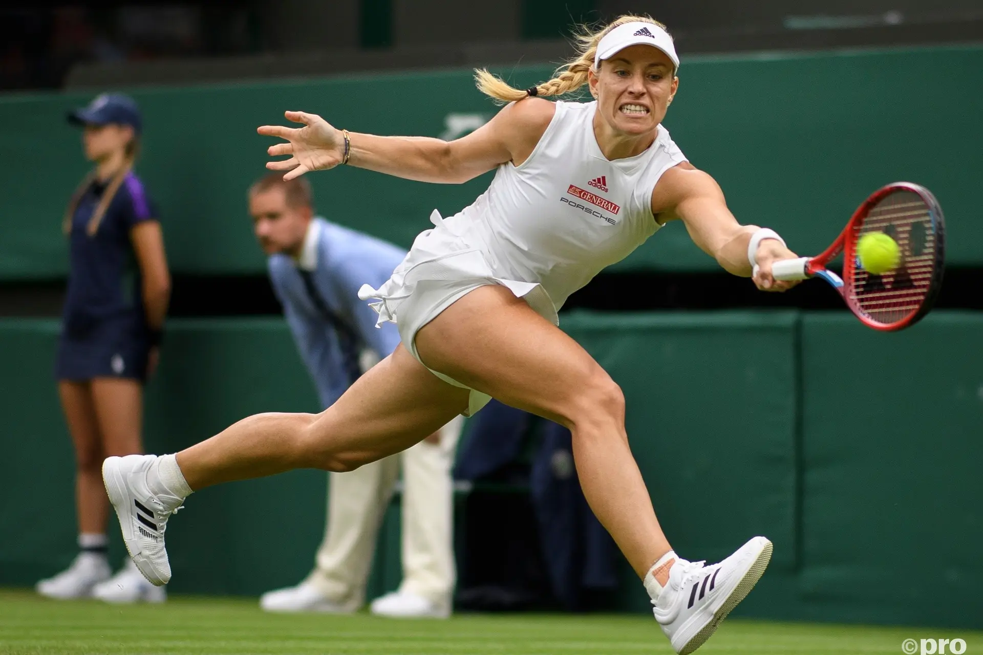 Angelique Kerber, Iga Swiatek, Aryna Sabalenka und Emma Raducanu melden sich für die Rückkehr zum Porsche Tennis Grand Prix Stuttgart 2024 an