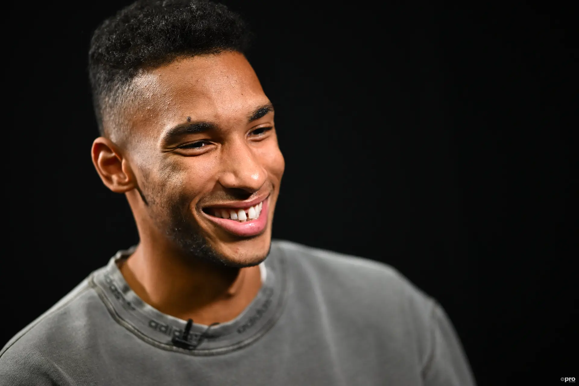 Auger-Aliassime makes stylish appearance at Dior men's summer fashion show in Paris