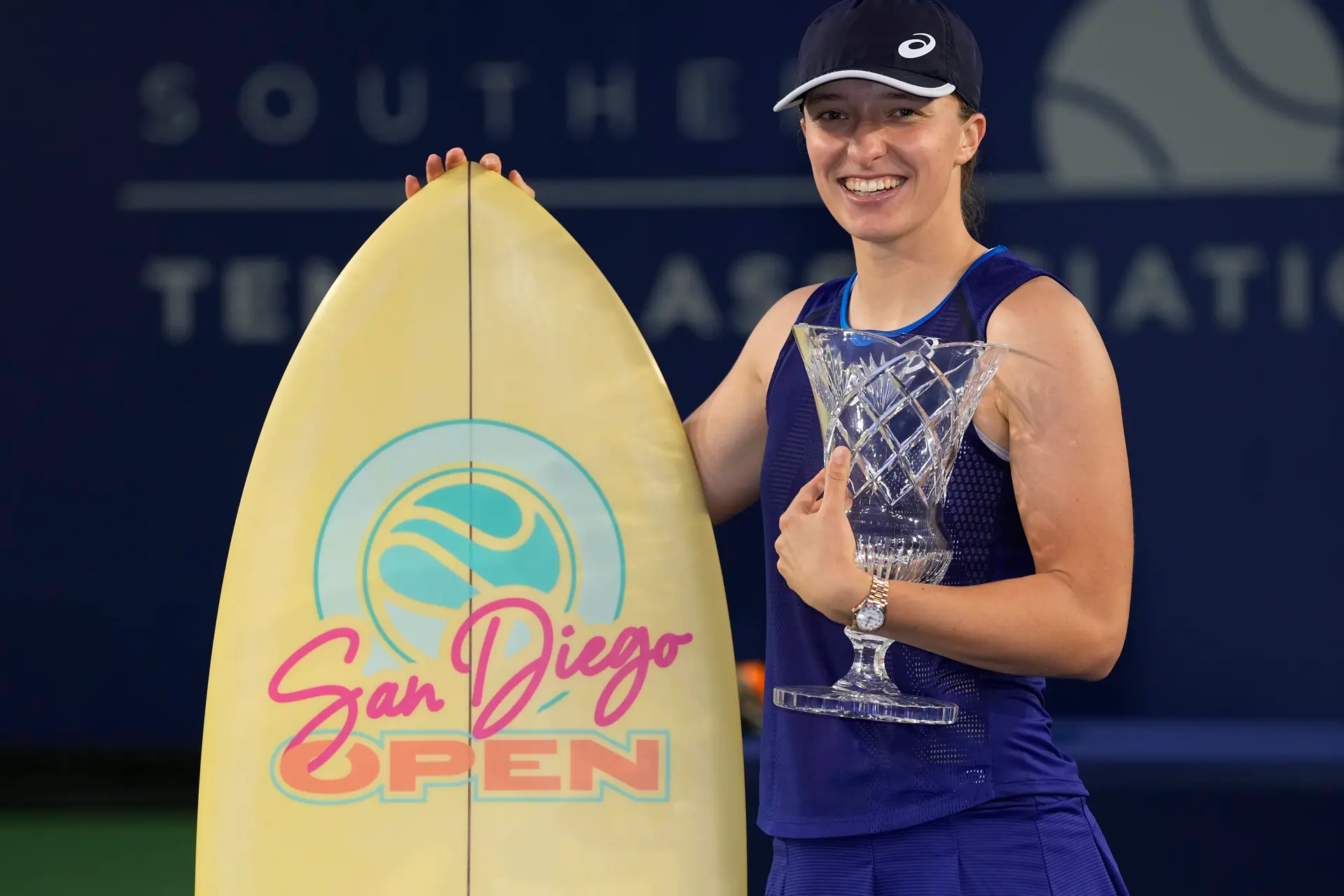 Swiatek hace historia y se une a Serena Williams, Steffi Graf y Martina Hingis en su 50ª semana como número uno del mundo