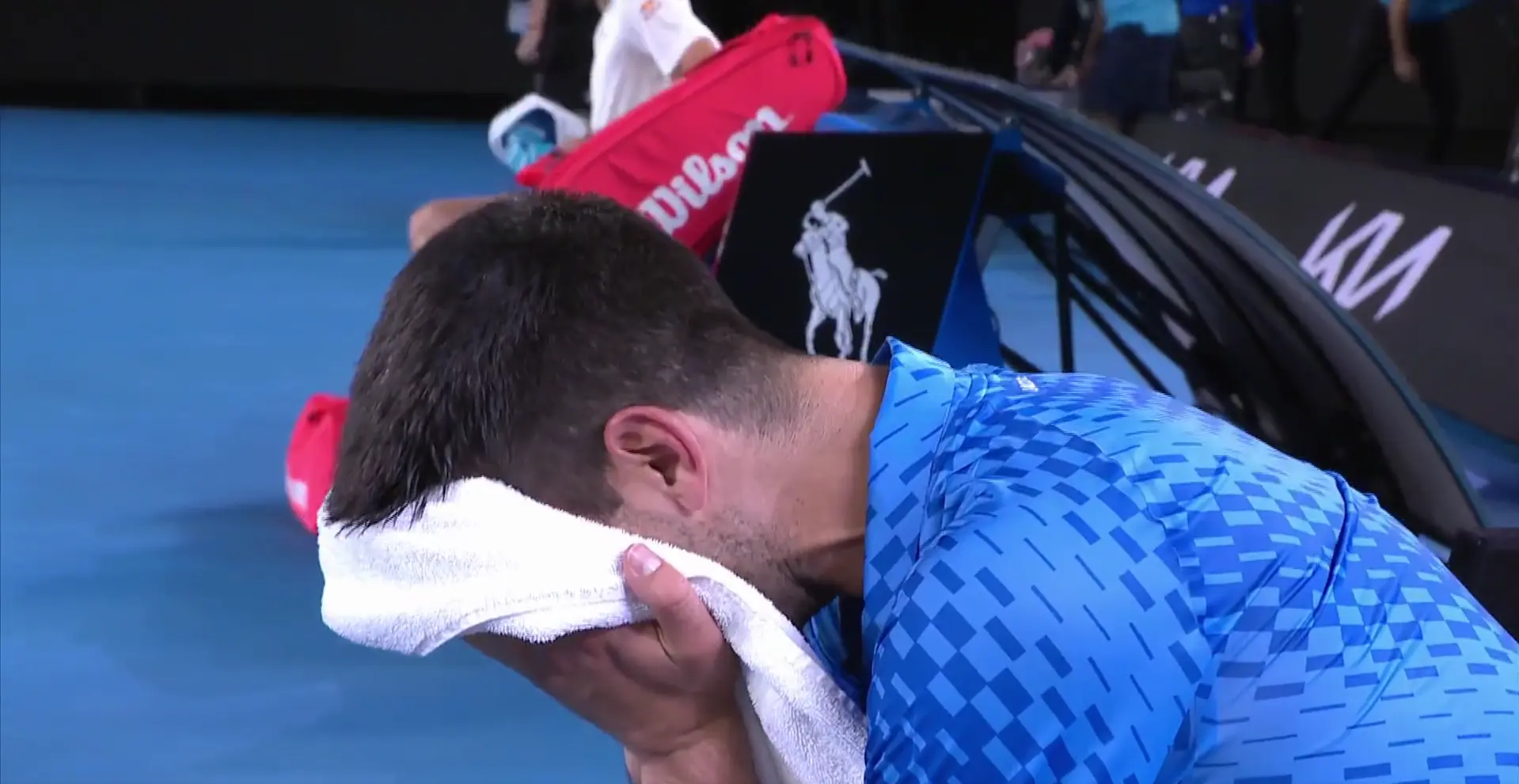 (VIDEO) This is what it means: Djokovic in floods of tears after historic 10th Australian Open win