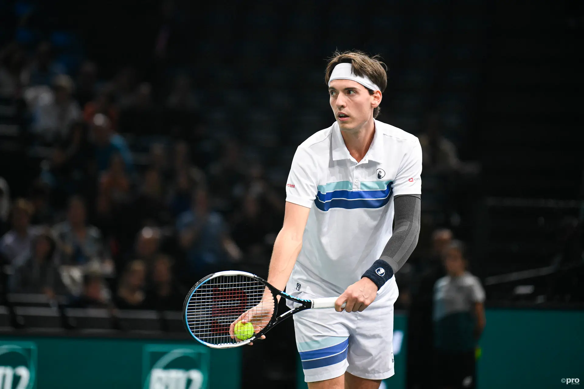 Huesler vereitelt Zverevs Comeback und sorgt für ein 2:2 zwischen der Schweiz und Deutschland im Davis Cup
