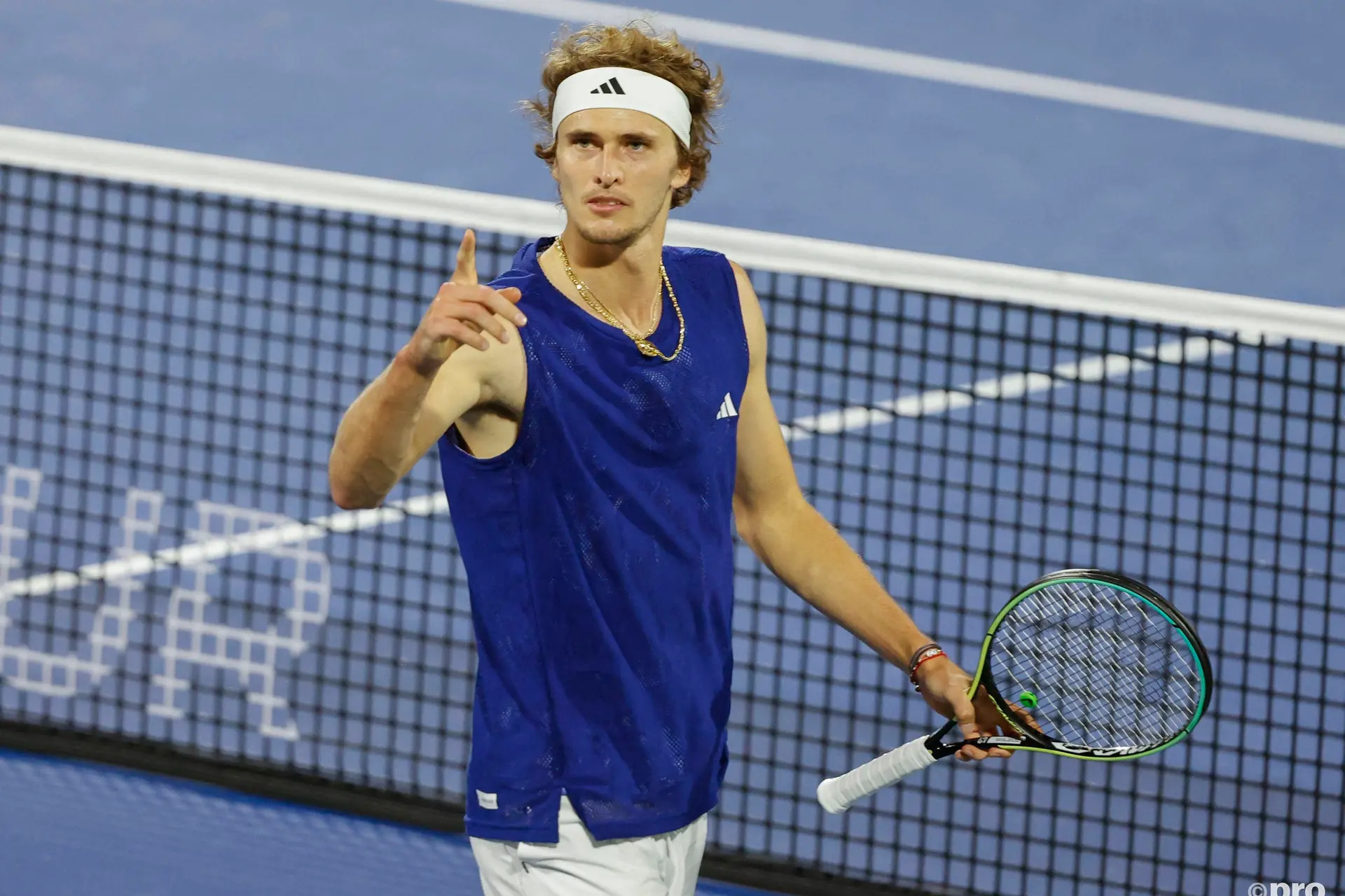 " Du hast ein Problem? Geh in die verdammte Werkstatt": Analyst drängt Zverev, seine Probleme beim zweiten Aufschlag zu beheben, und verweist auf Sabalenka als Beispiel