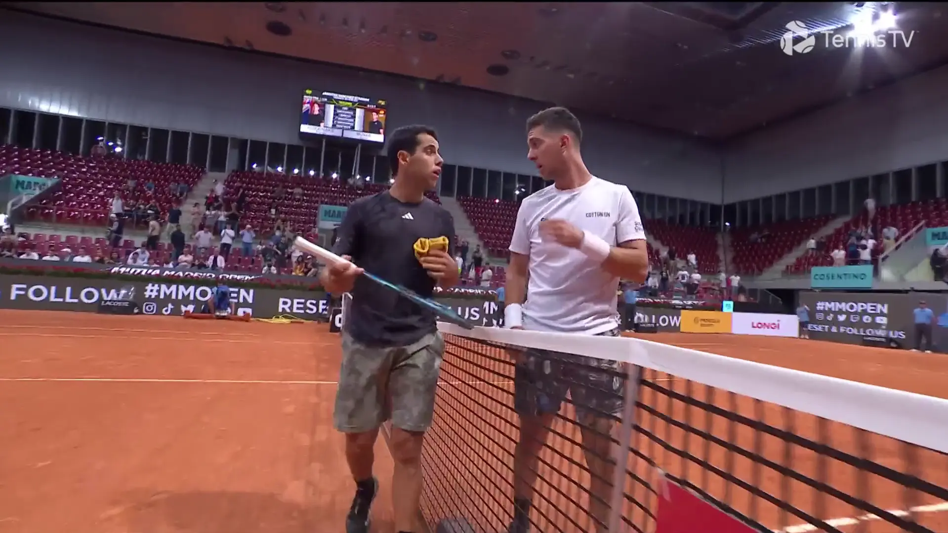 (VIDEO) "Sag mir nicht, dass ich wieder die Klappe halten soll - oder was?": Hitziger Händedruck zwischen Munar und Kokkinakis nach feurigem Madrid Open-Duell