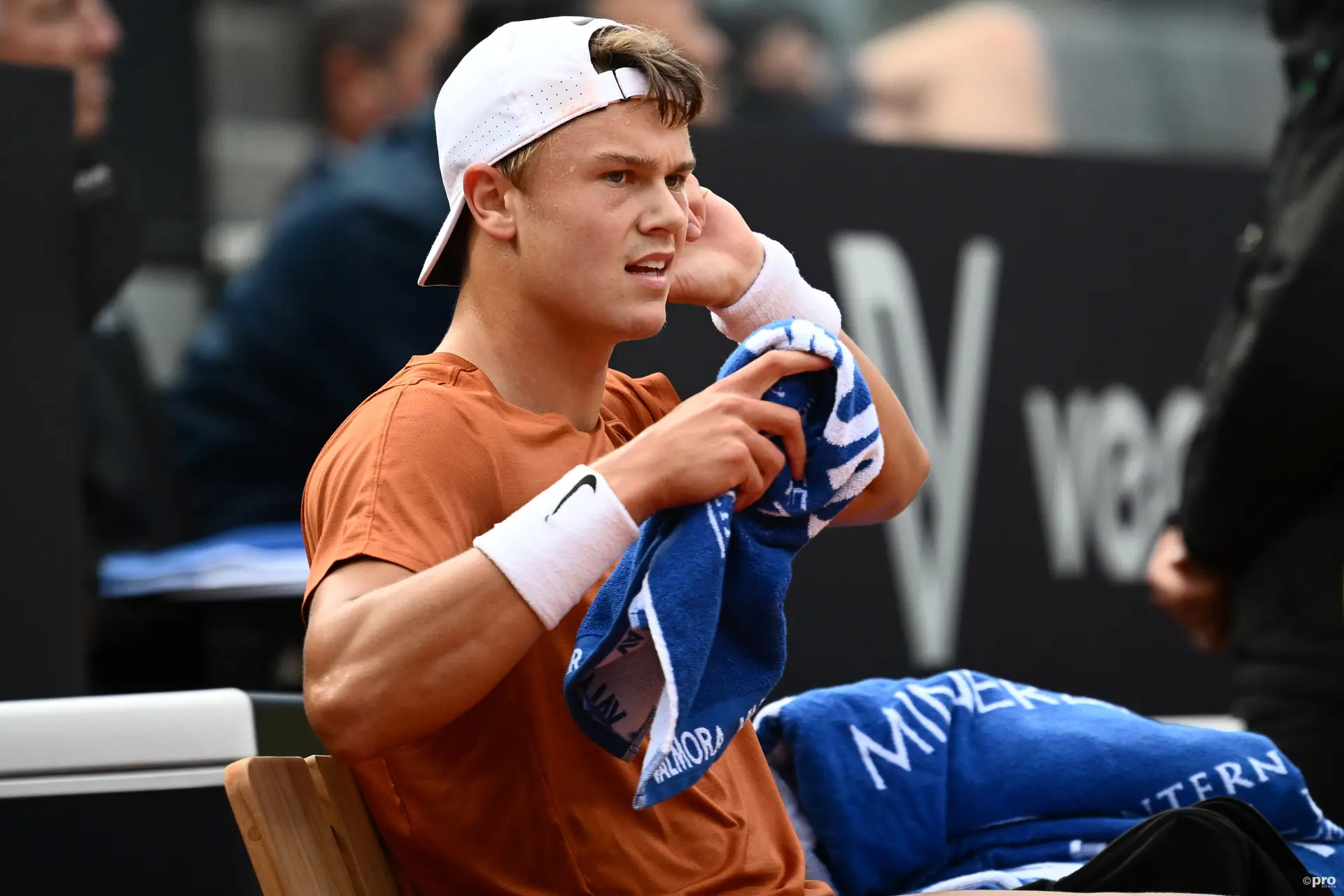 Injury woes for Rune as McDonald progresses in Cincinnati Open