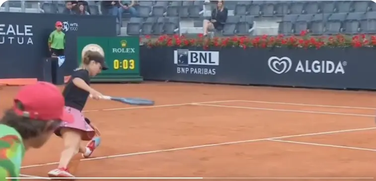 VIDEO: A look at potential horrific injury for Kalinskaya against Rybakina which forced retirement at Rome Open