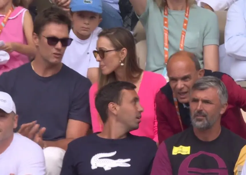 NFL-Legende Tom Brady und die Fußballer Kylian Mbappe und Zlatan Ibrahimovic beim French Open-Finale der Männer anwesend