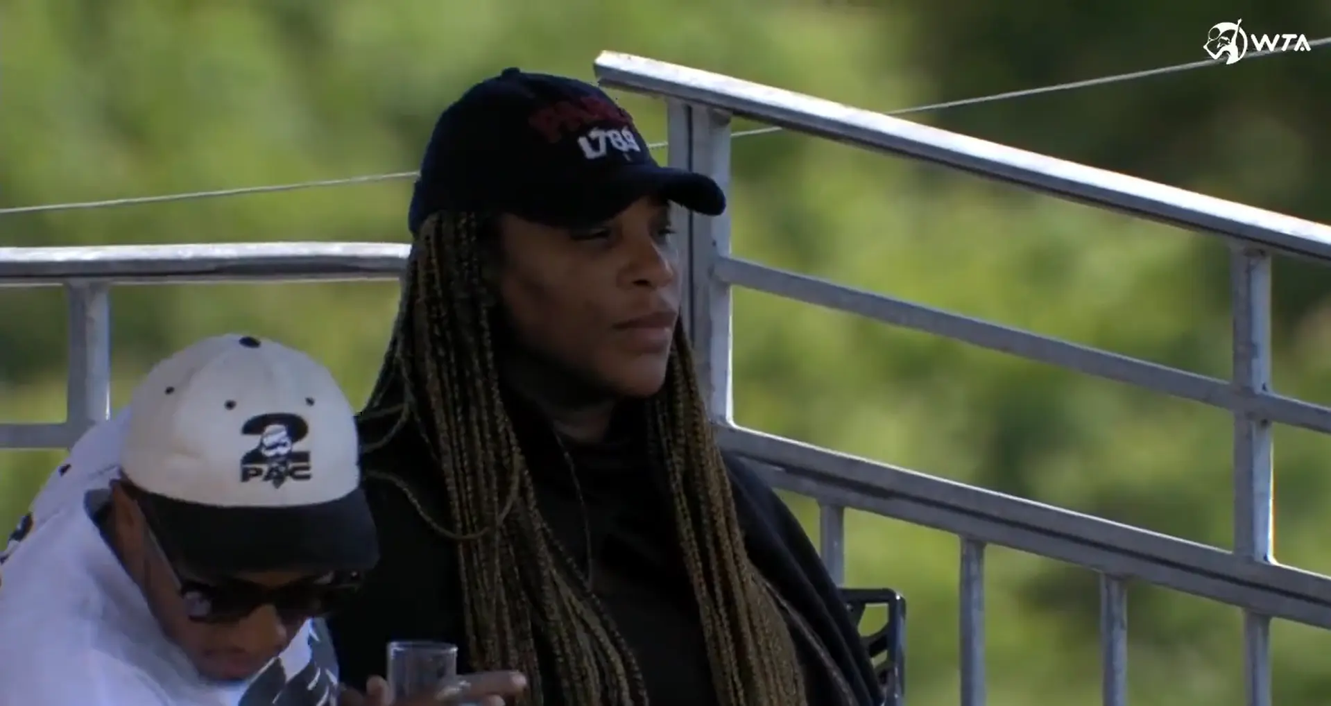 (VIDEO) Serena Williams spotted supporting sister Venus Williams on return to action at Libema Open 's-Hertogenbosch