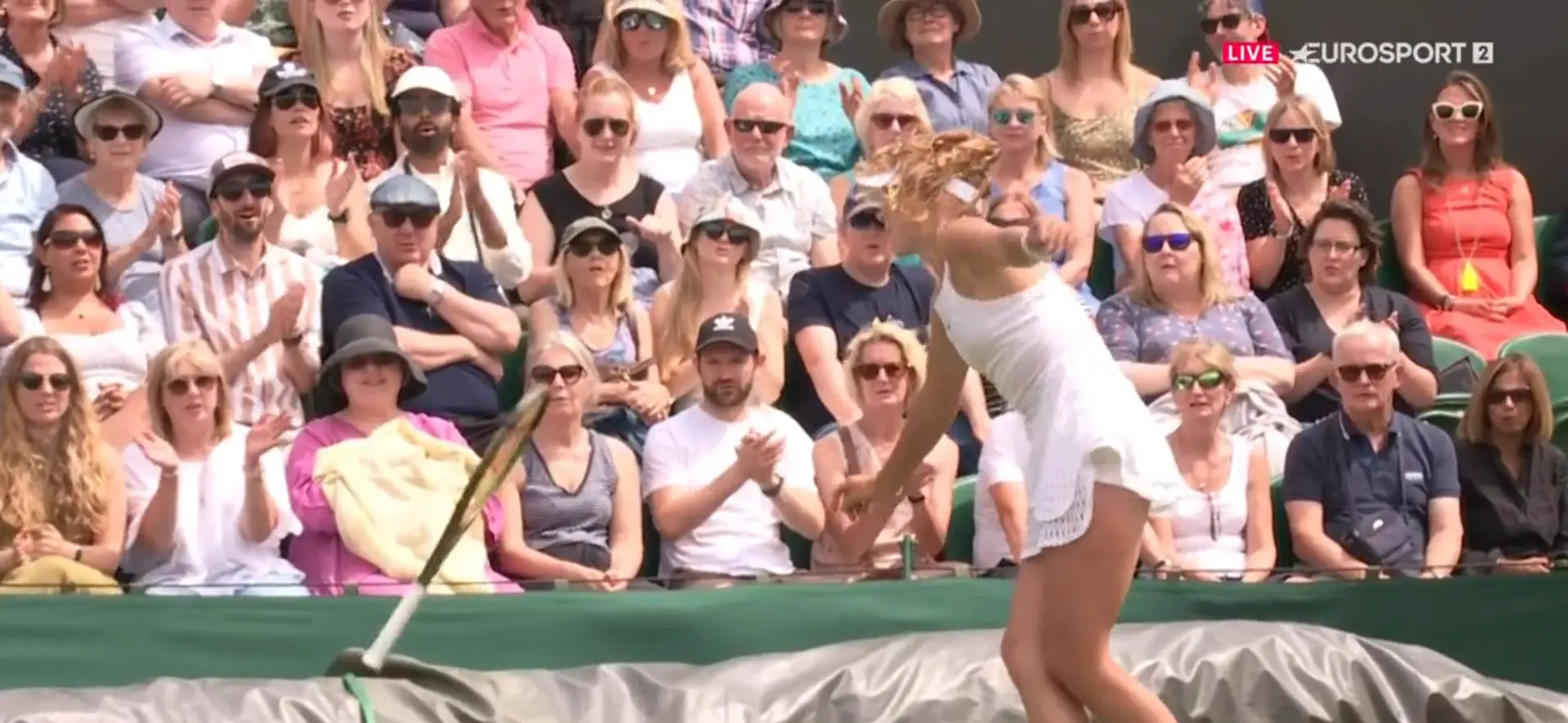 Mirra Andreeva wird wegen unsportlichen Verhaltens in Wimbledon zu einer Geldstrafe von insgesamt £6.190 verurteilt