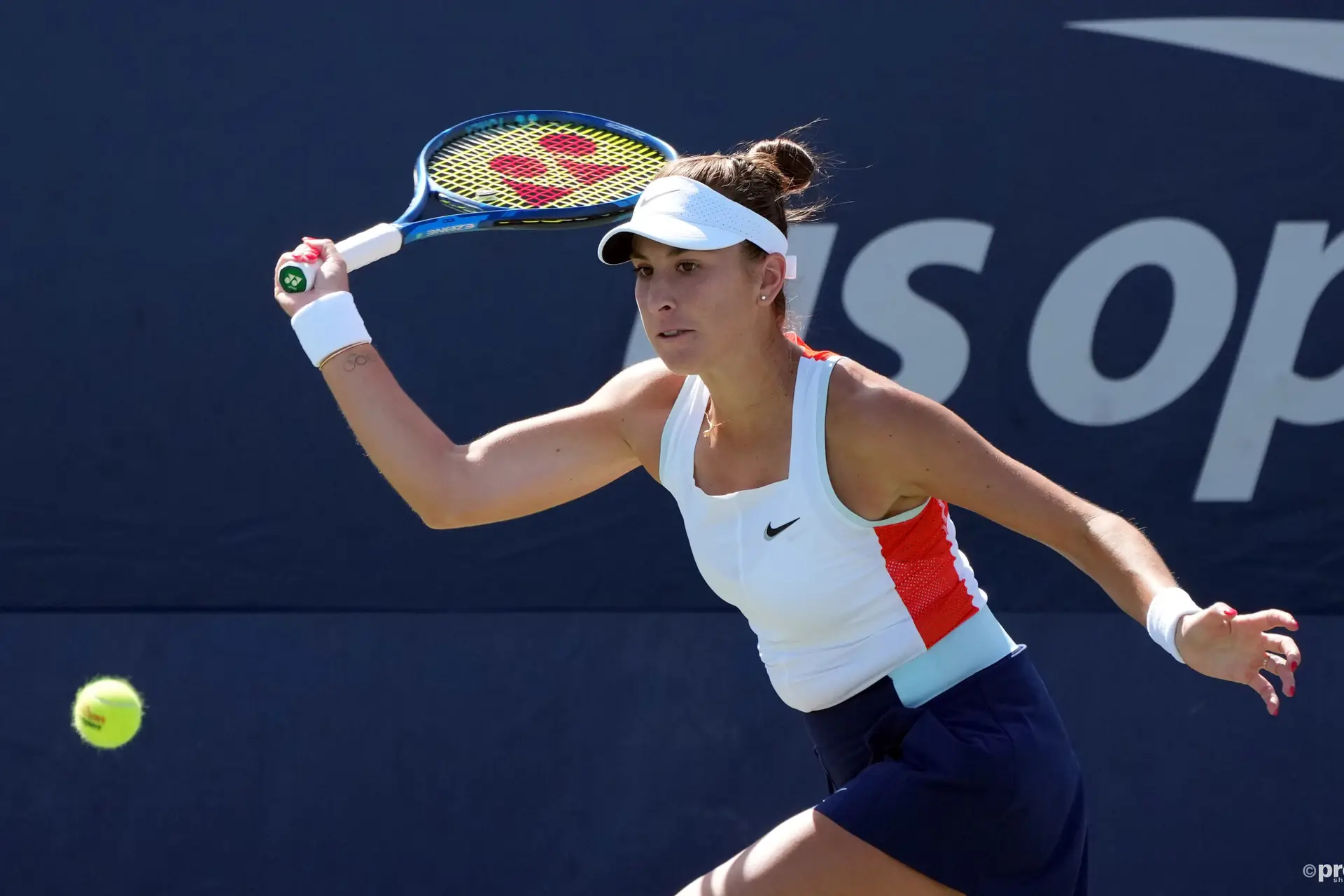 Bencic wird von der WTA mit Bildern, die ihr per E-Mail zugeschickt wurden, fälschlicherweise für Haddad Maia gehalten: "Wenn selbst die WTA uns verwechselt"