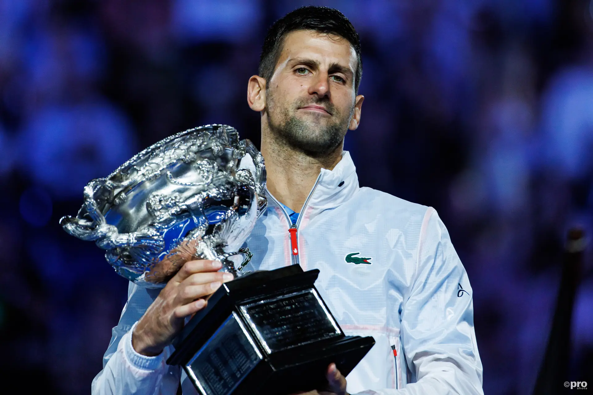 O diretor do Open da Austrália, Craig Tiley, não exclui a possibilidade de dar o nome de Djokovic ao estádio - "Eu seria um apoiante do reconhecimento de Novak"
