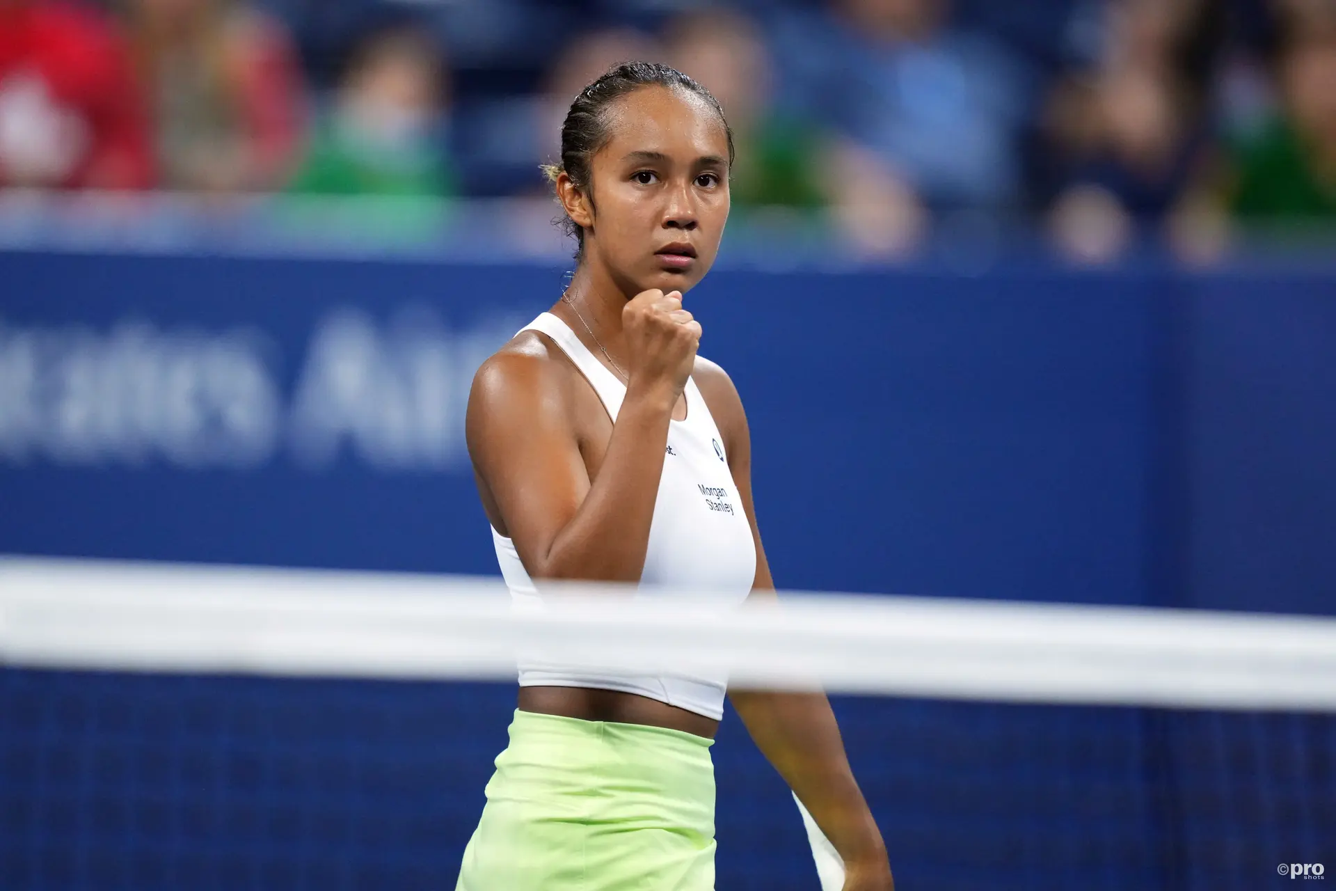 Leylah Fernandez elimina Mirra Andreeva para atingir os quartos de final do Hong Kong Open
