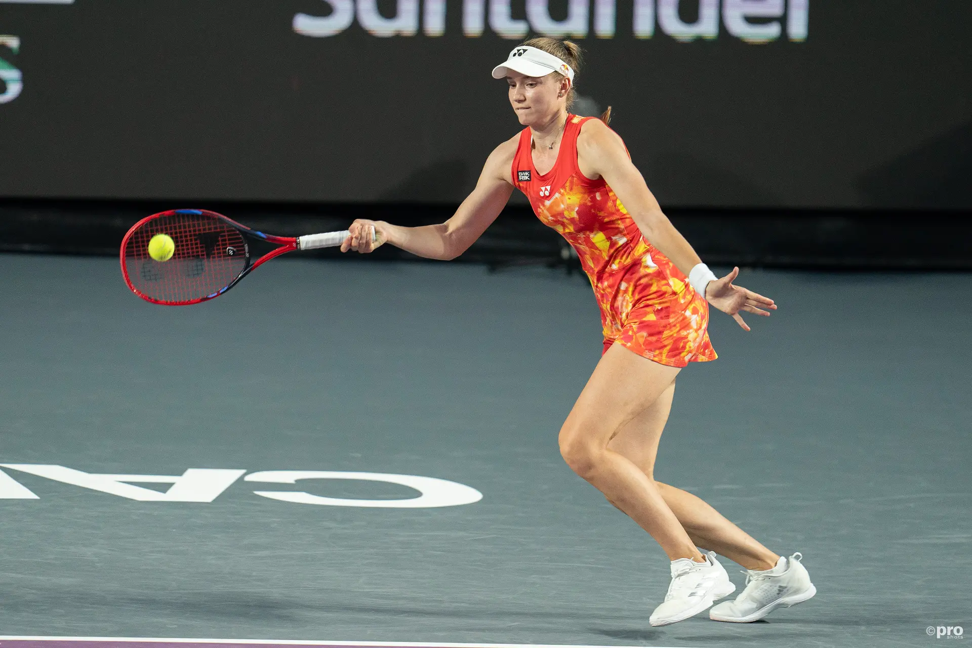 "It's just tough": Elena Rybakina blames drop in quality on court conditions at 2023 WTA Finals